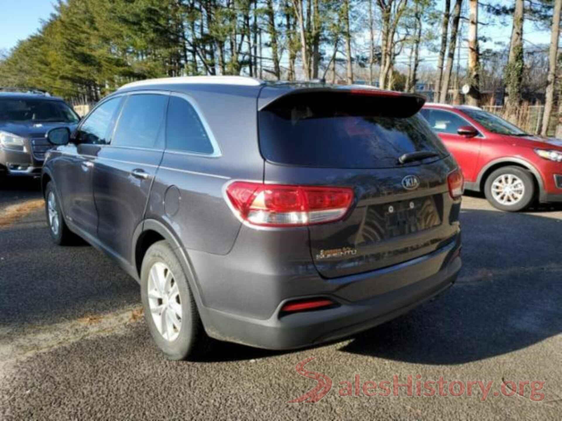 5XYPGDA56JG413273 2018 KIA SORENTO