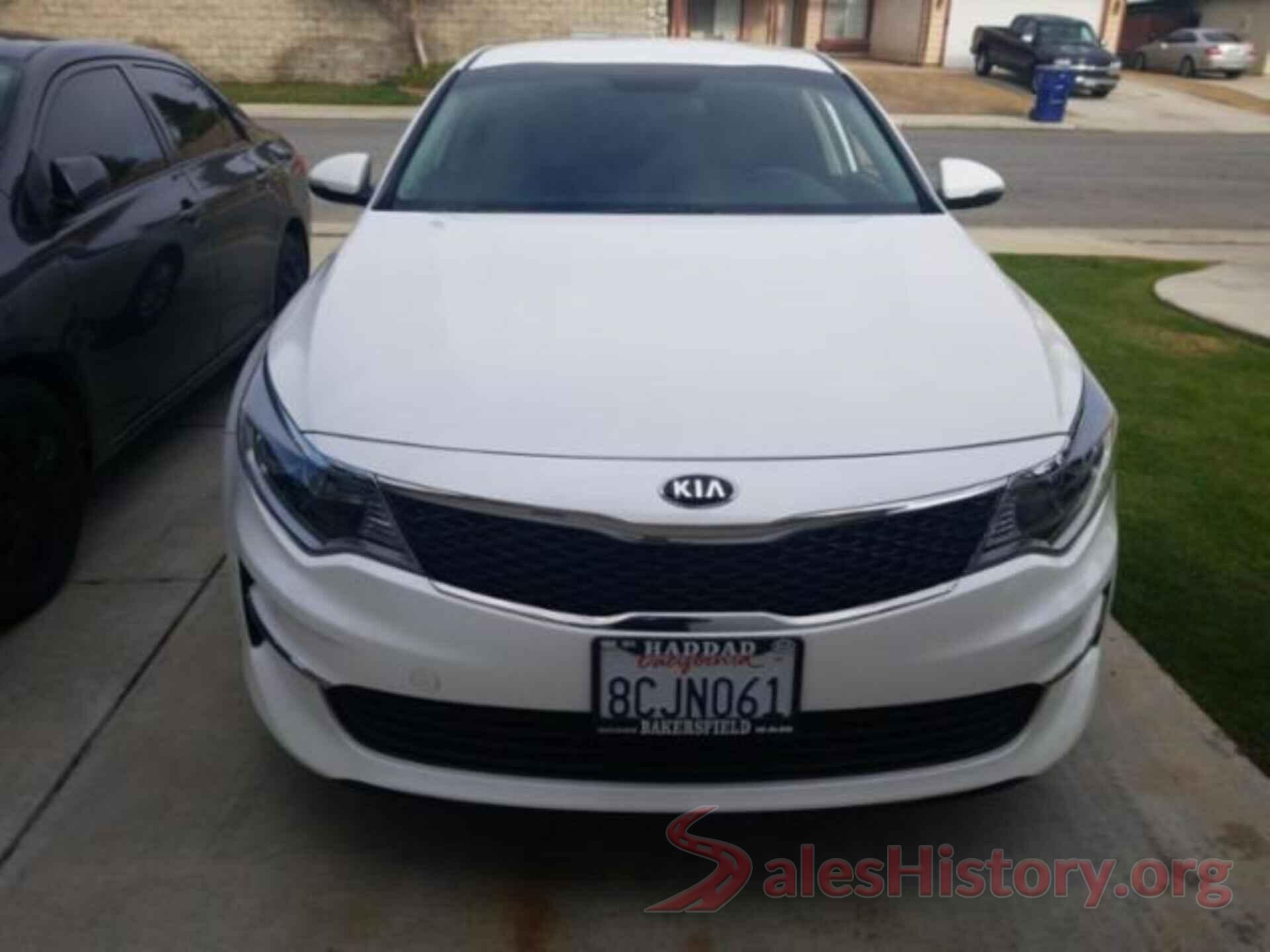 KNAGT4L39J5205112 2018 KIA OPTIMA