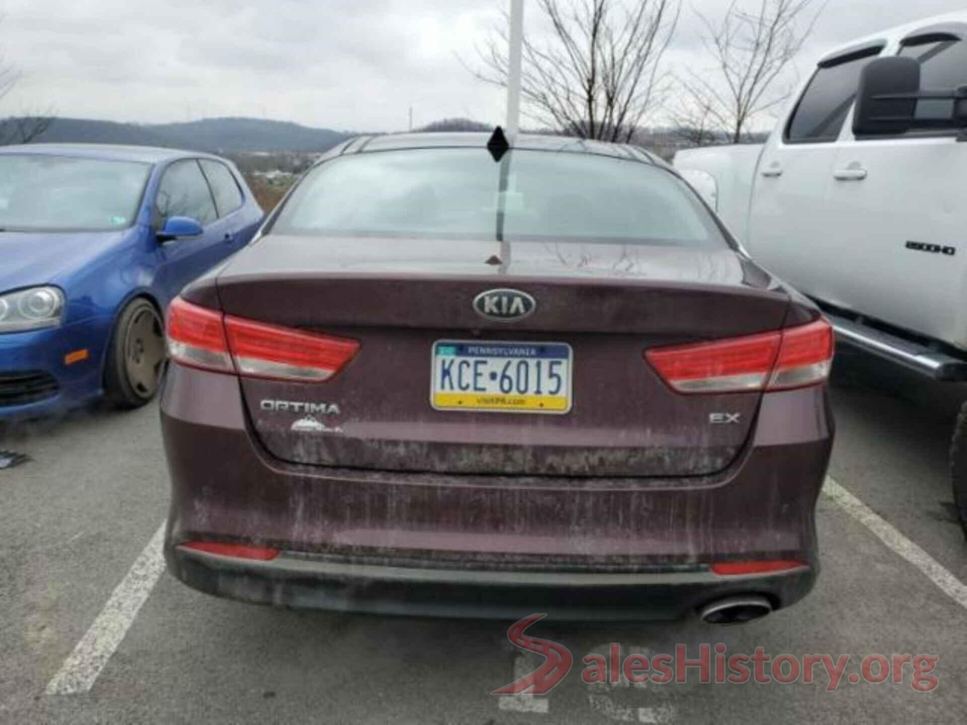 5XXGU4L30HG135599 2017 KIA OPTIMA