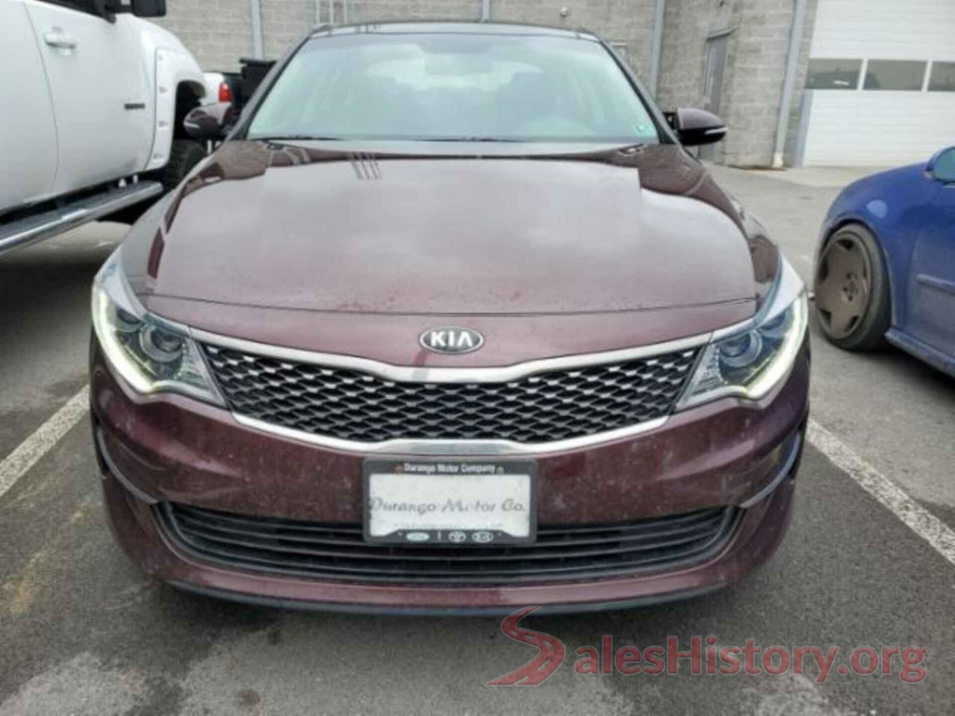 5XXGU4L30HG135599 2017 KIA OPTIMA