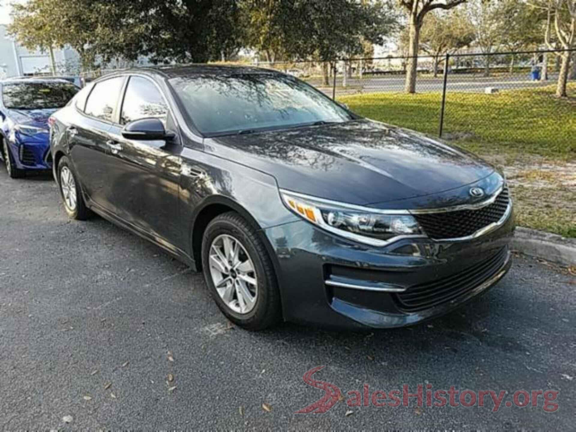 5XXGT4L32HG177887 2017 KIA OPTIMA