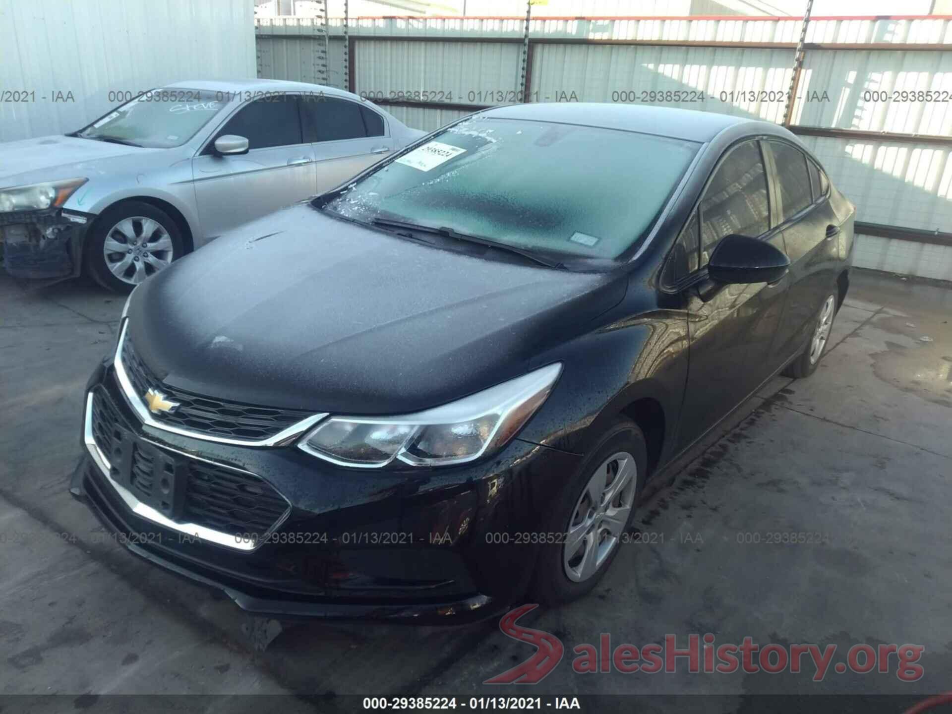 1G1BC5SM3J7108076 2018 CHEVROLET CRUZE