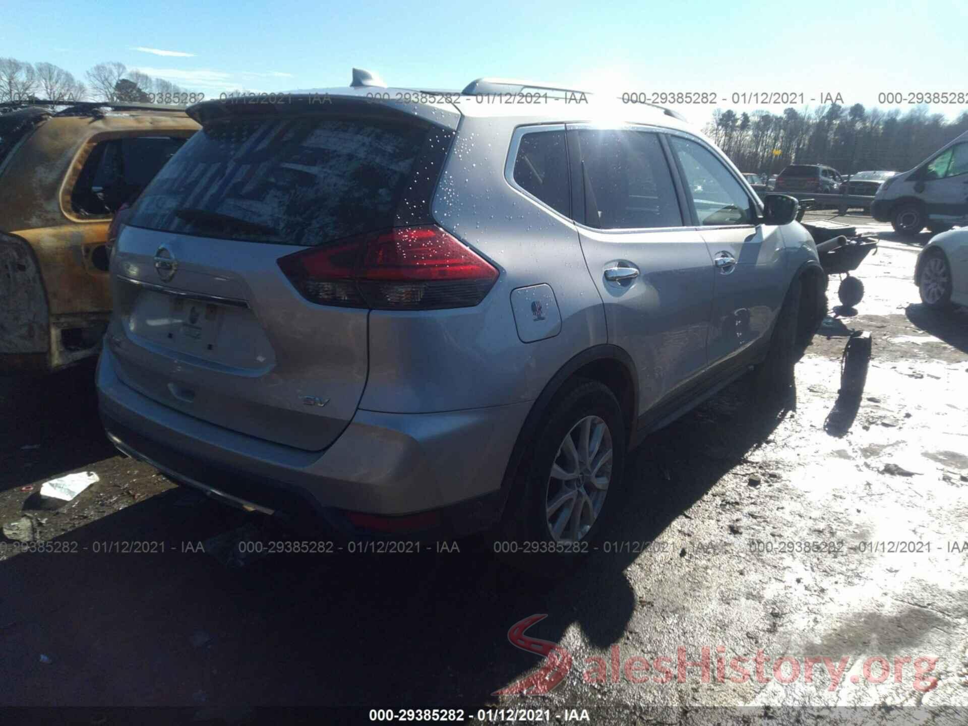 KNMAT2MT2HP550685 2017 NISSAN ROGUE