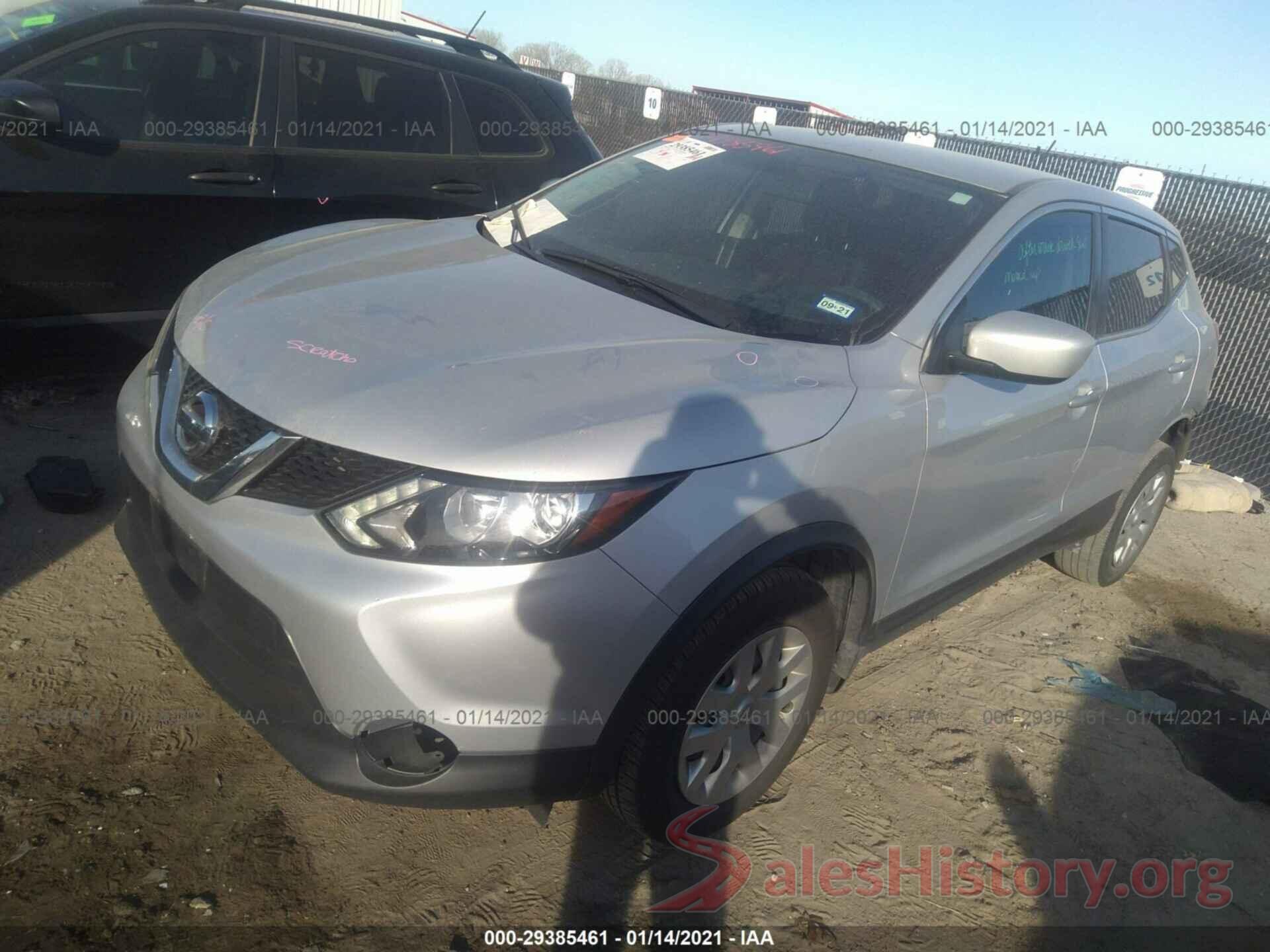 JN1BJ1CP9JW107148 2018 NISSAN ROGUE SPORT