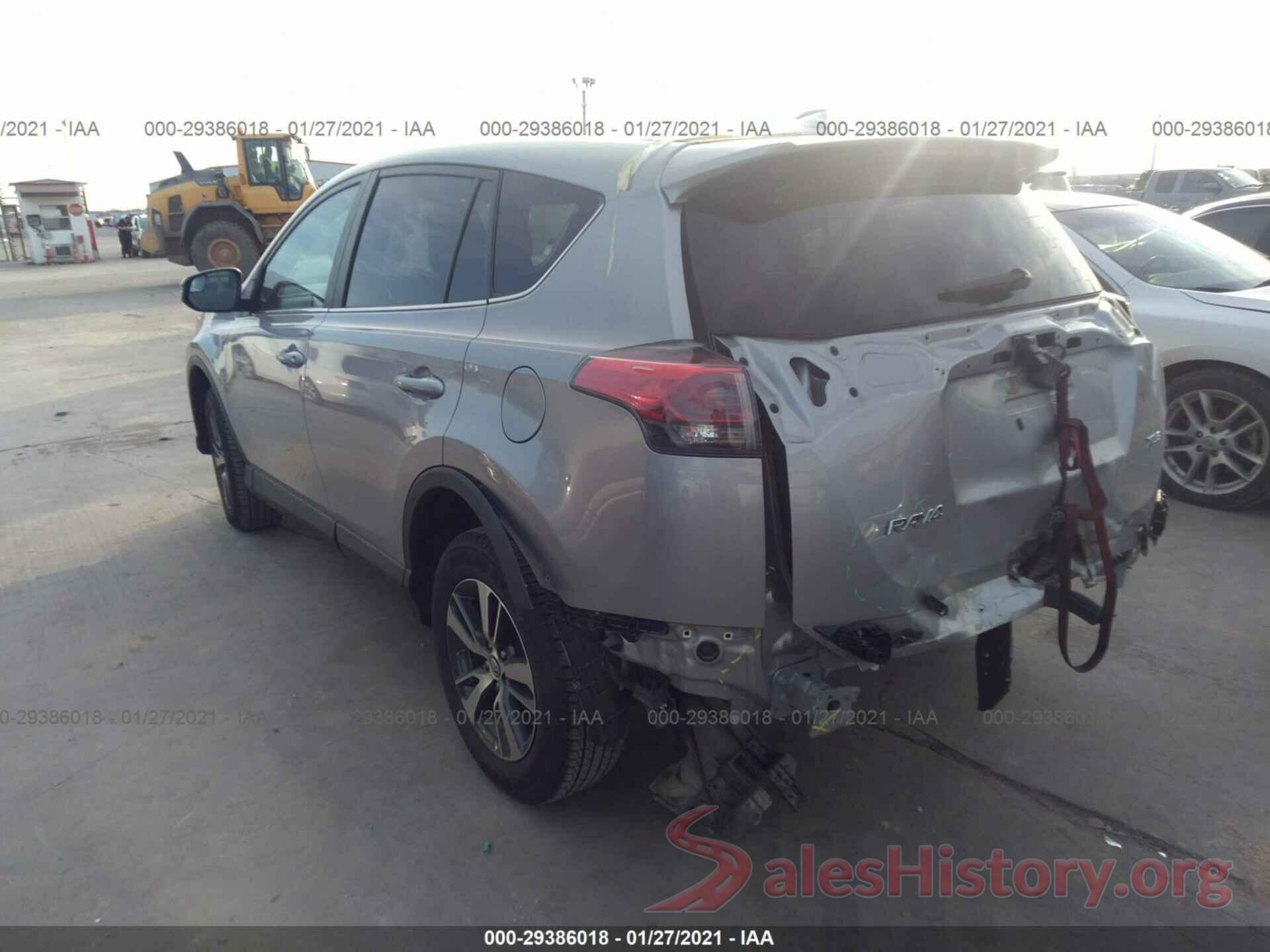 2T3WFREV3JW474782 2018 TOYOTA RAV4