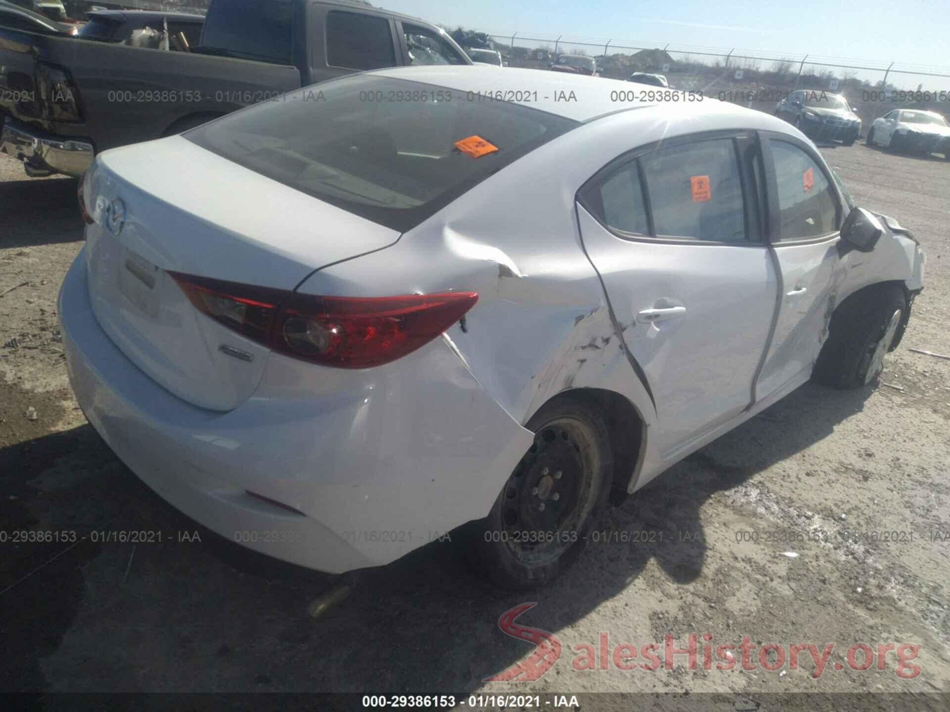 3MZBN1U73JM159257 2018 MAZDA MAZDA3 4-DOOR