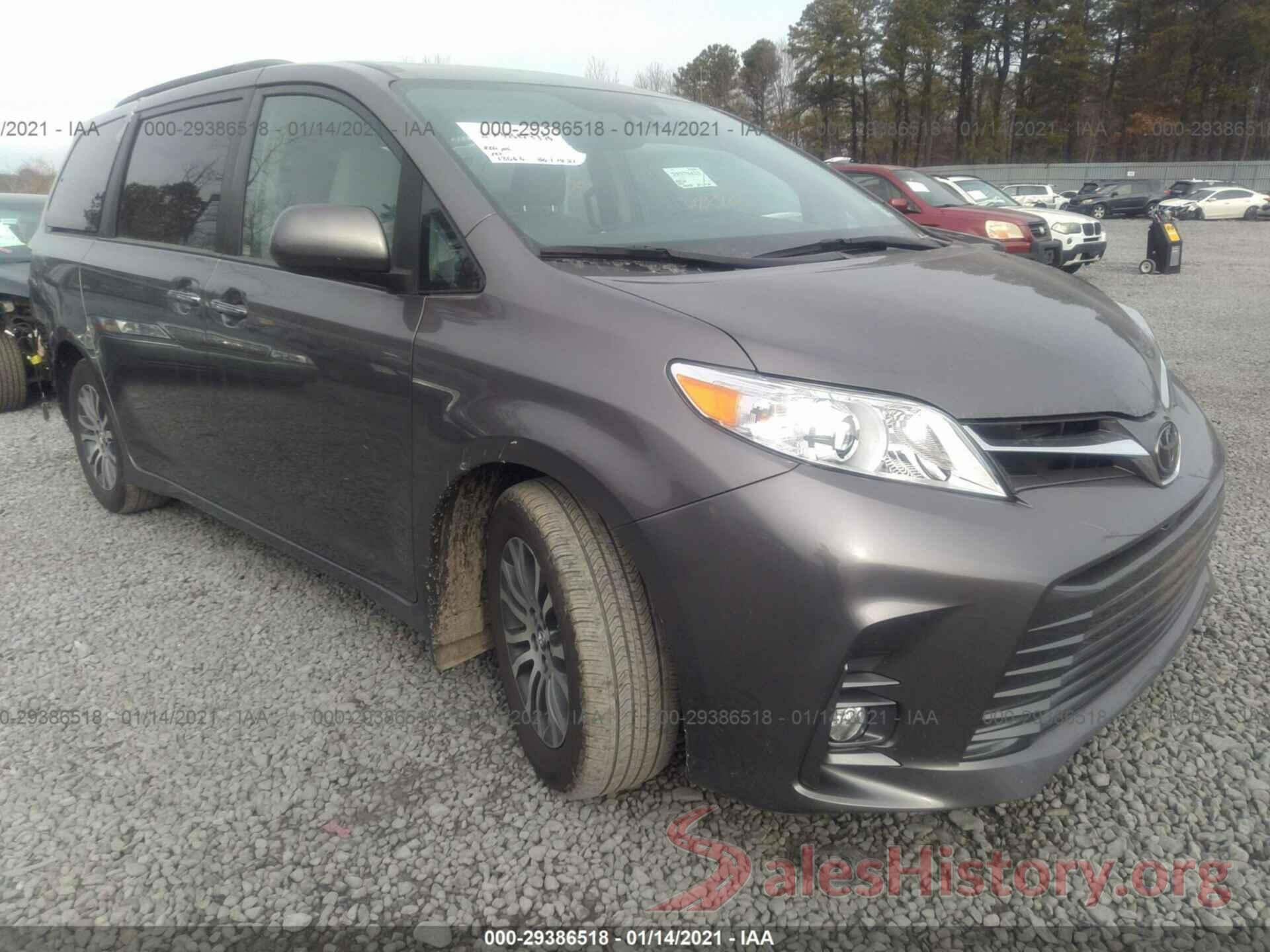 5TDYZ3DC8KS008376 2019 TOYOTA SIENNA