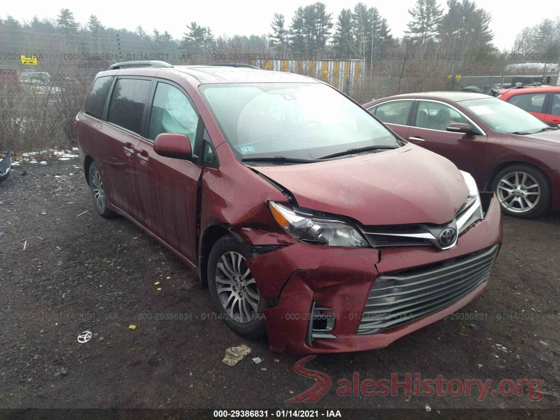 5TDYZ3DC0KS981834 2019 TOYOTA SIENNA