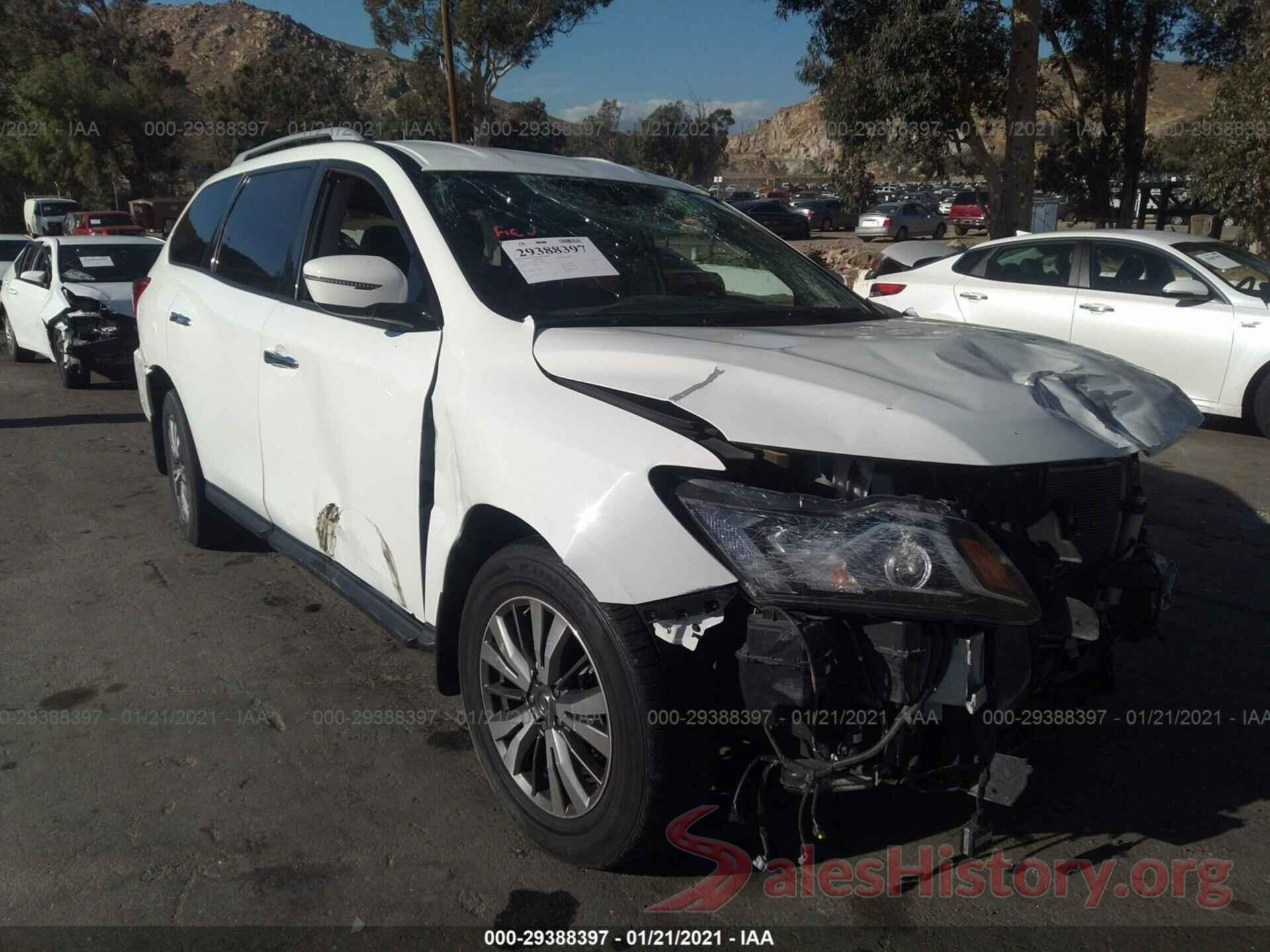 5N1DR2MN4JC677427 2018 NISSAN PATHFINDER