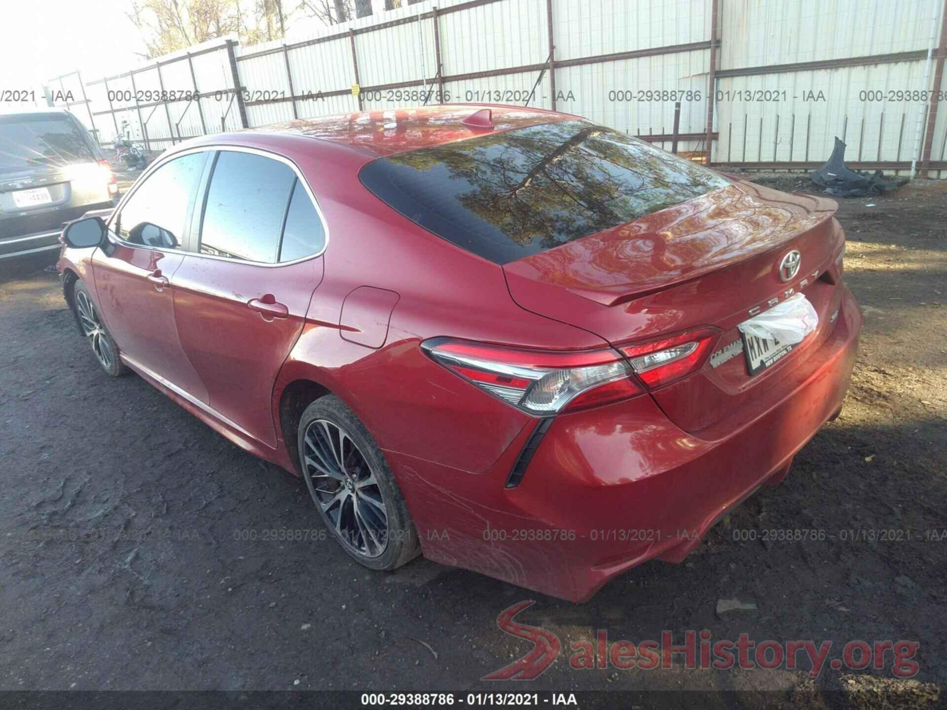 4T1B11HK2KU186715 2019 TOYOTA CAMRY