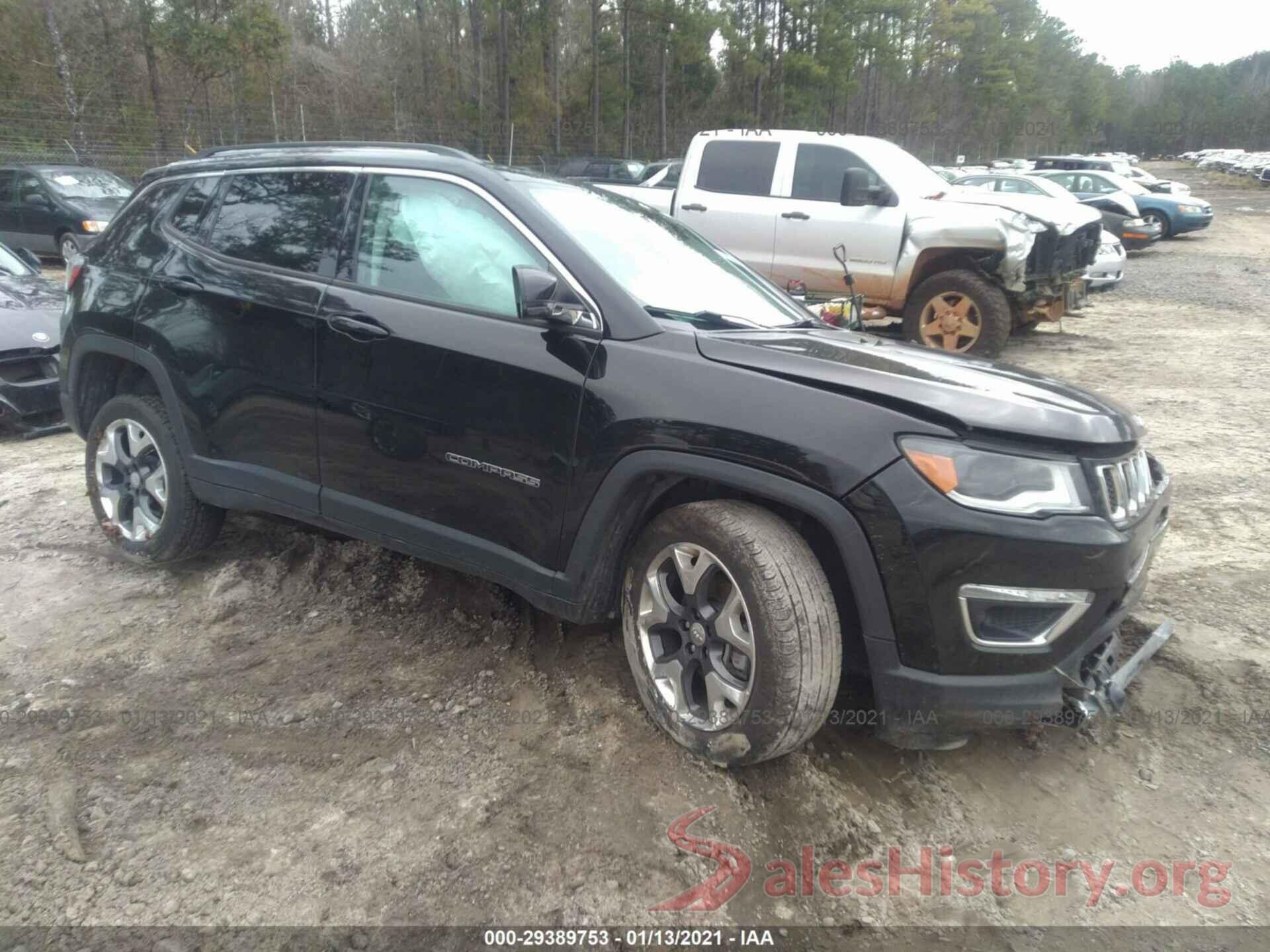 3C4NJDCB2JT340942 2018 JEEP COMPASS