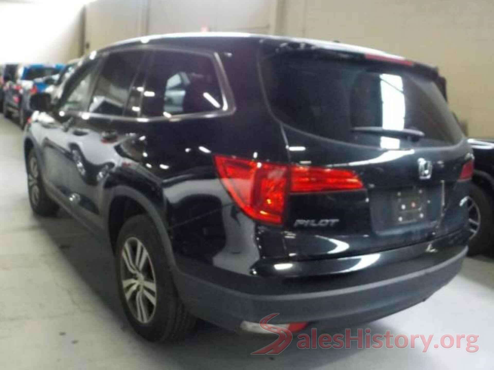 5FNYF6H5XHB062118 2017 HONDA PILOT