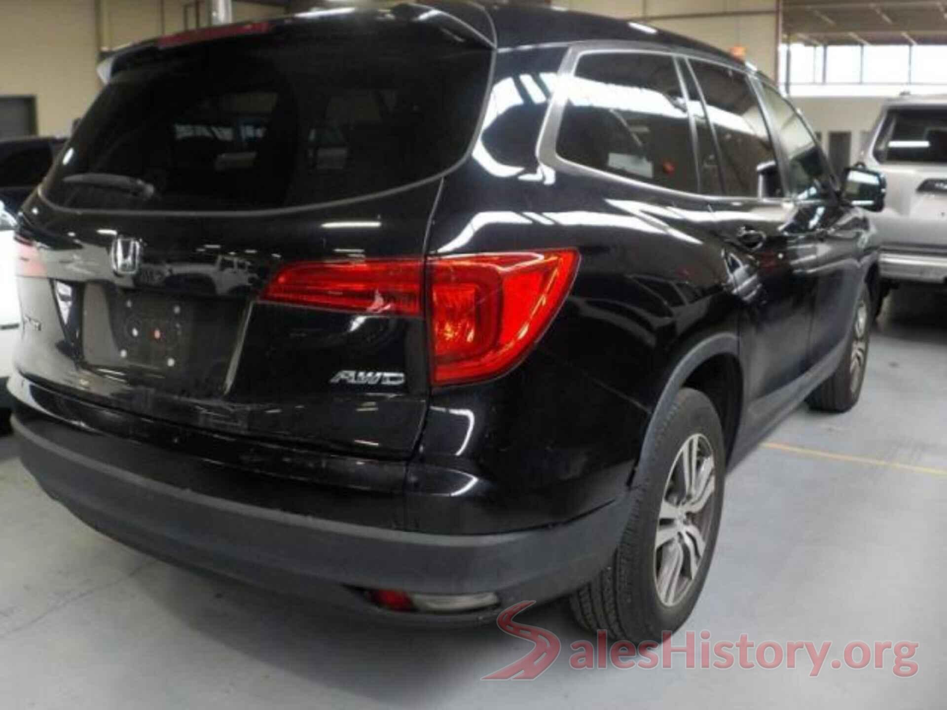 5FNYF6H5XHB062118 2017 HONDA PILOT