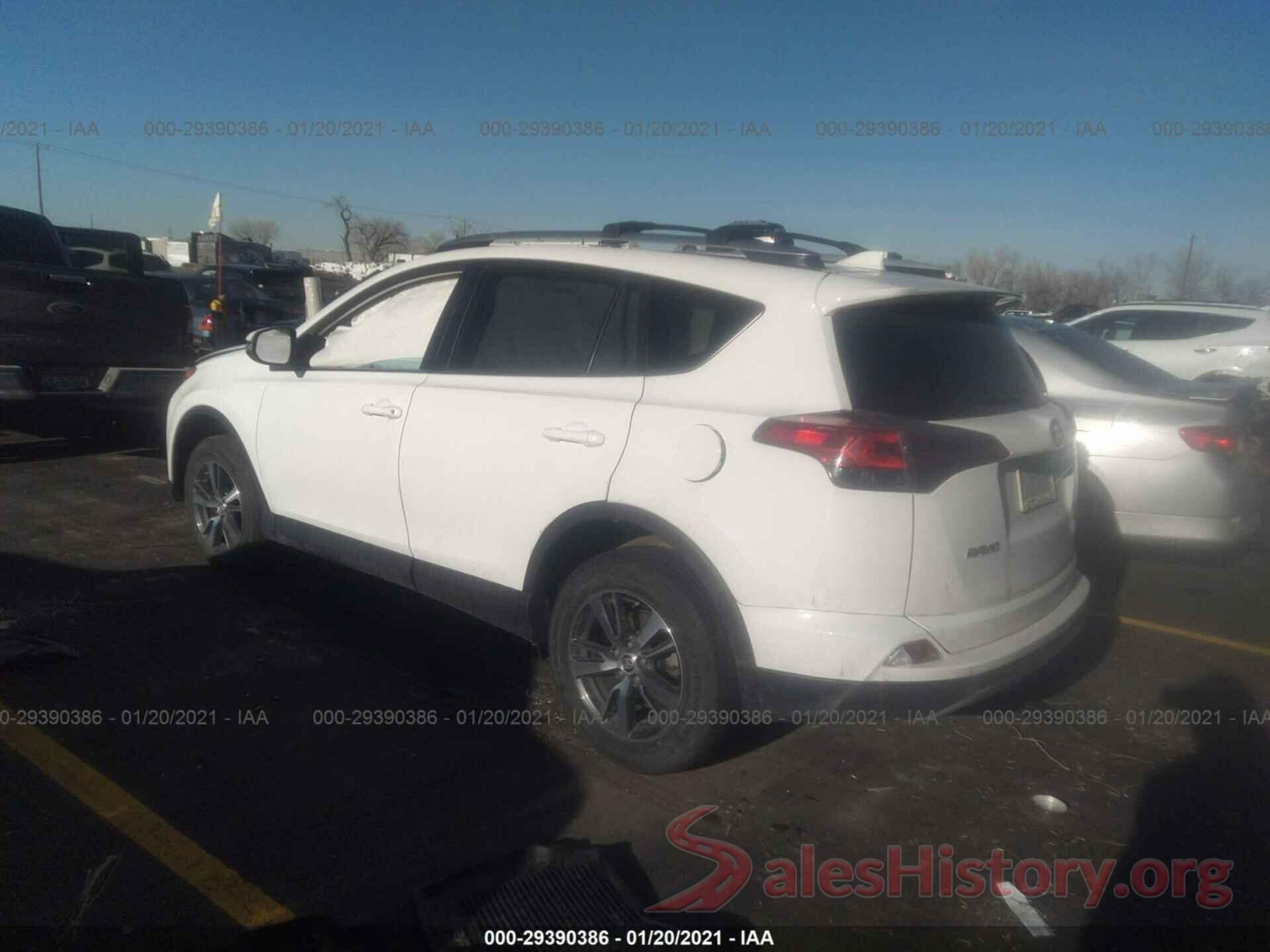 2T3RFREV8JW765078 2018 TOYOTA RAV4