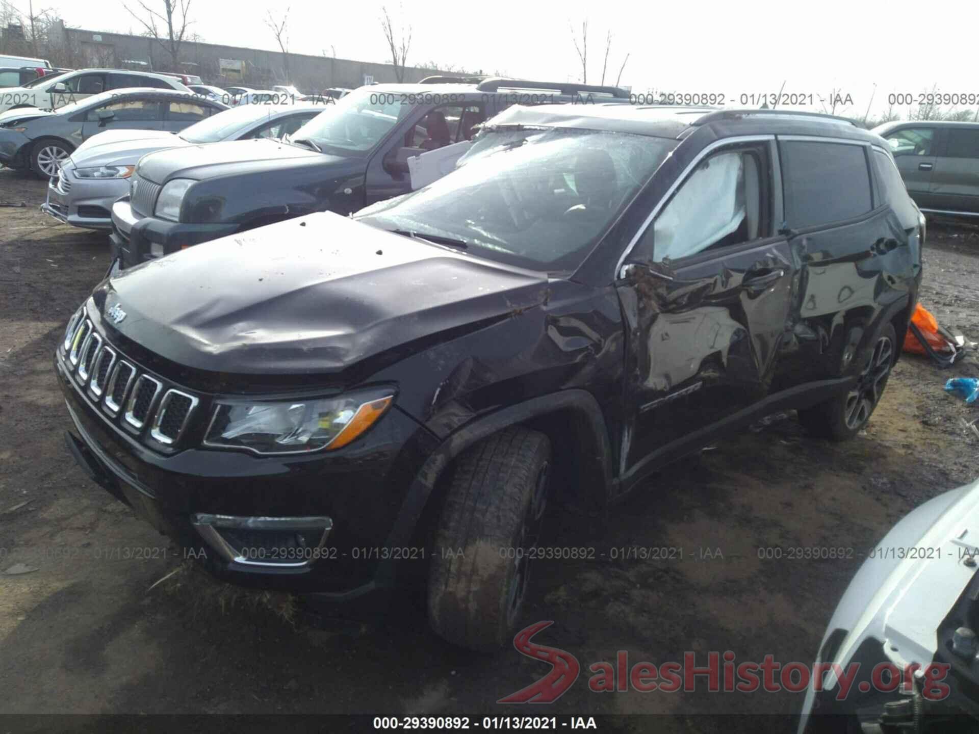 3C4NJDCB3JT104672 2018 JEEP COMPASS