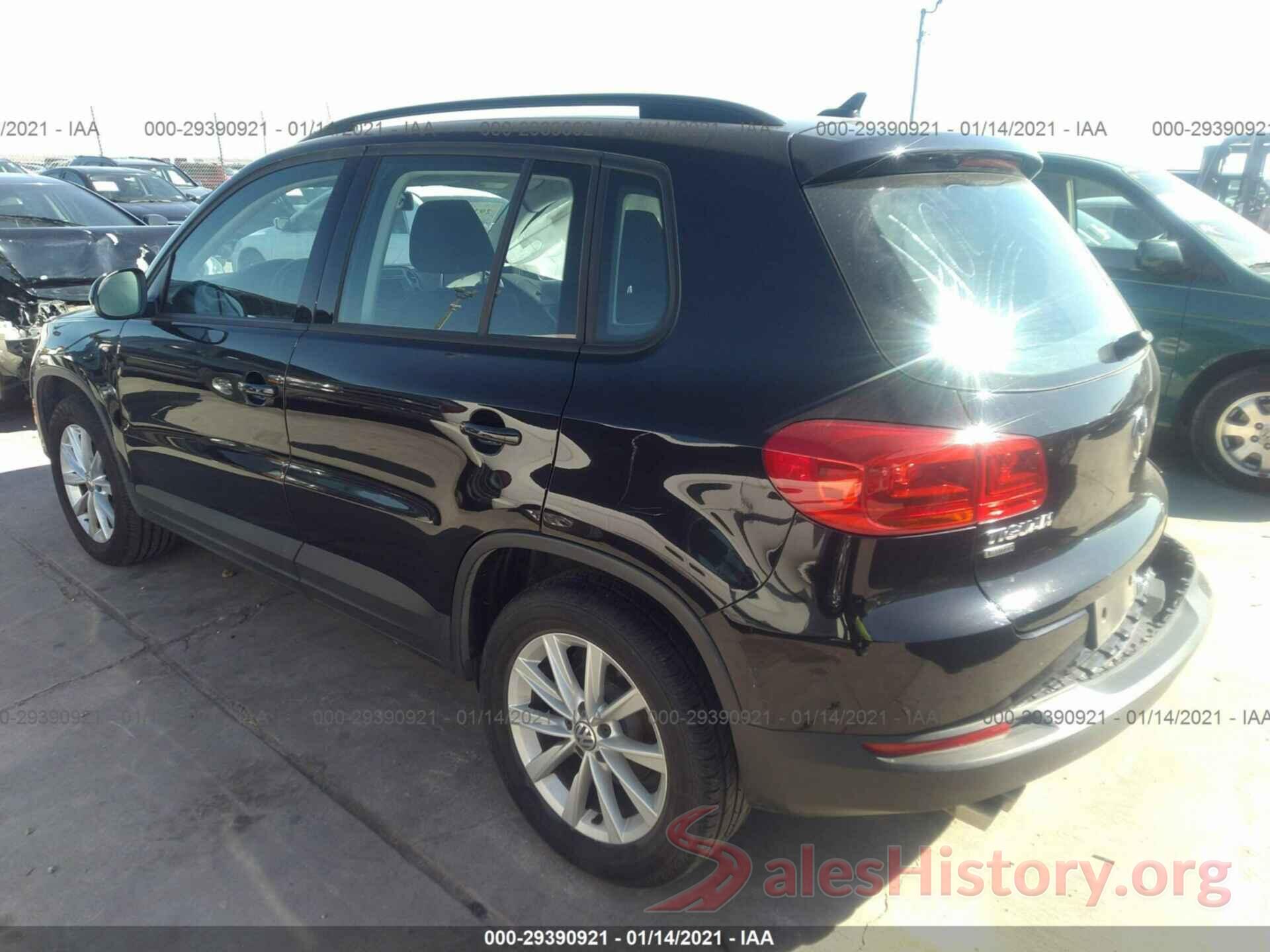 WVGAV7AX4HK042435 2017 VOLKSWAGEN TIGUAN