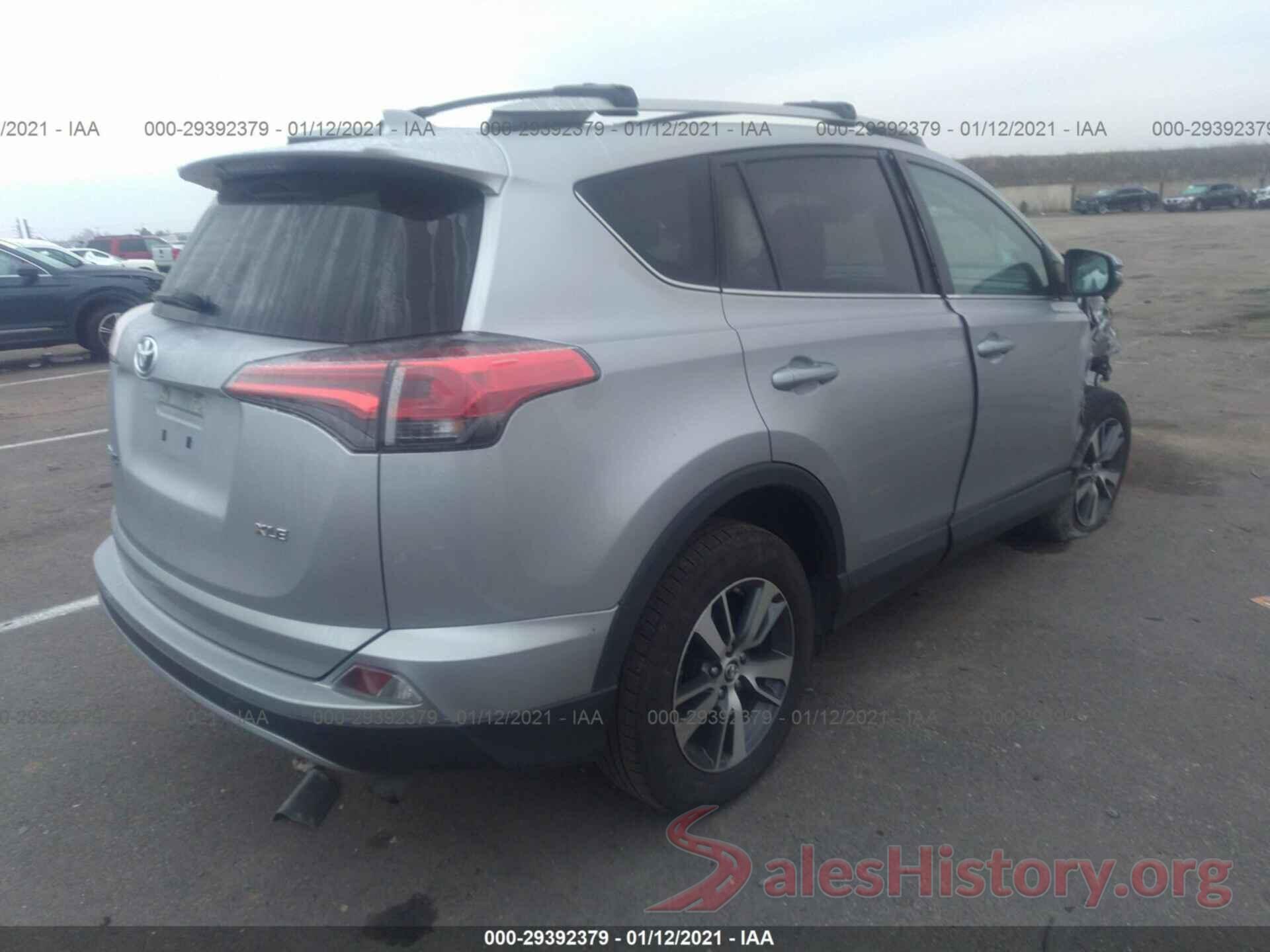 2T3WFREV6JW468863 2018 TOYOTA RAV4