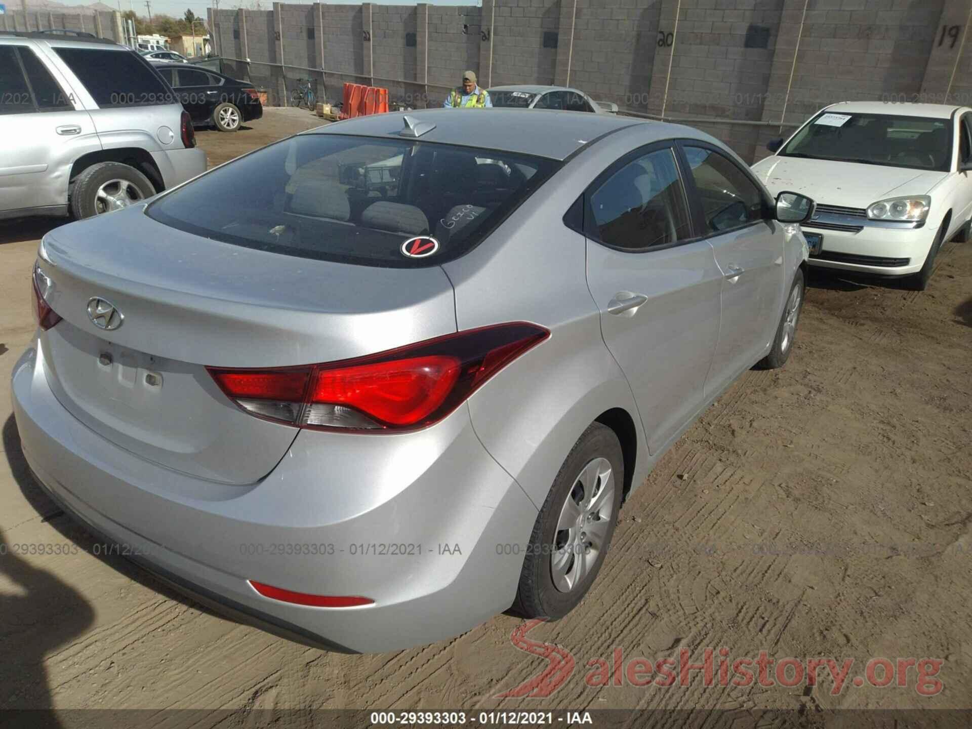 5NPDH4AE5GH692491 2016 HYUNDAI ELANTRA