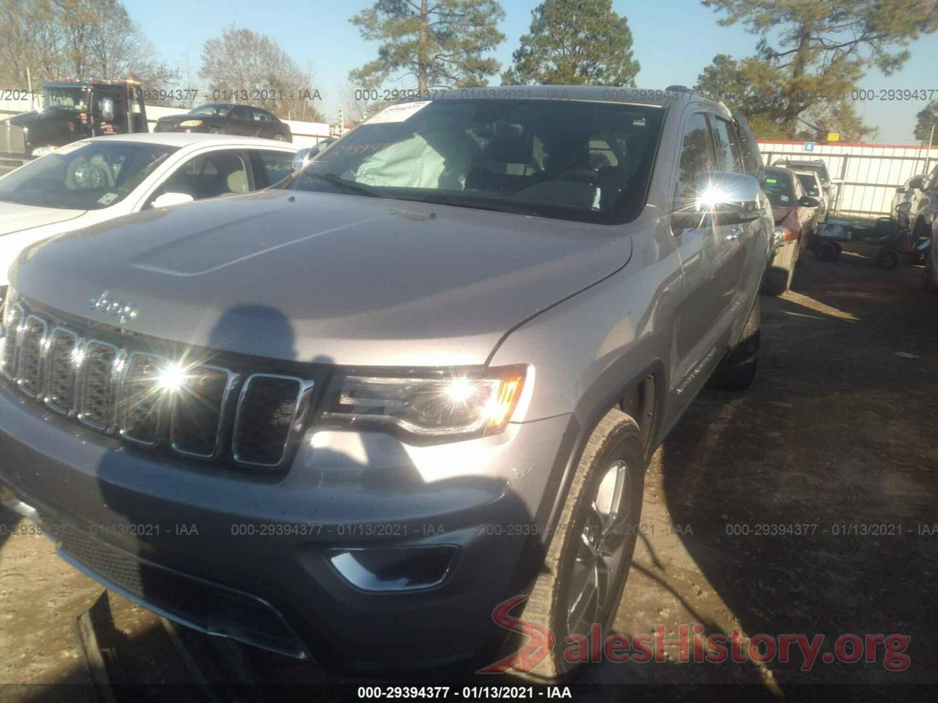 1C4RJEBG2JC130924 2018 JEEP GRAND CHEROKEE