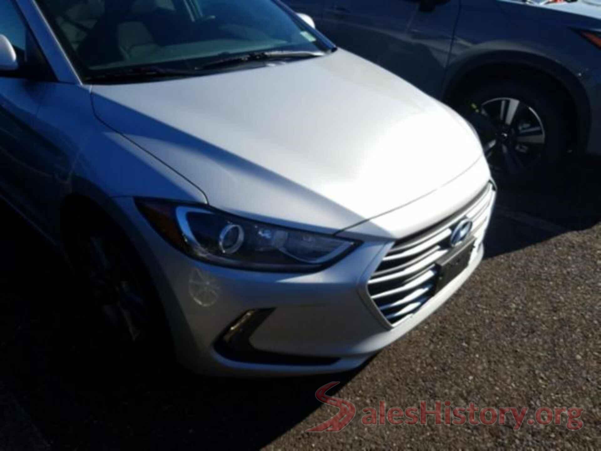 5NPD84LF8JH278960 2018 HYUNDAI ELANTRA