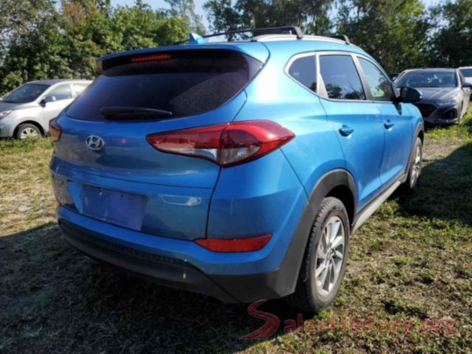 KM8J33A48JU621765 2018 HYUNDAI TUCSON