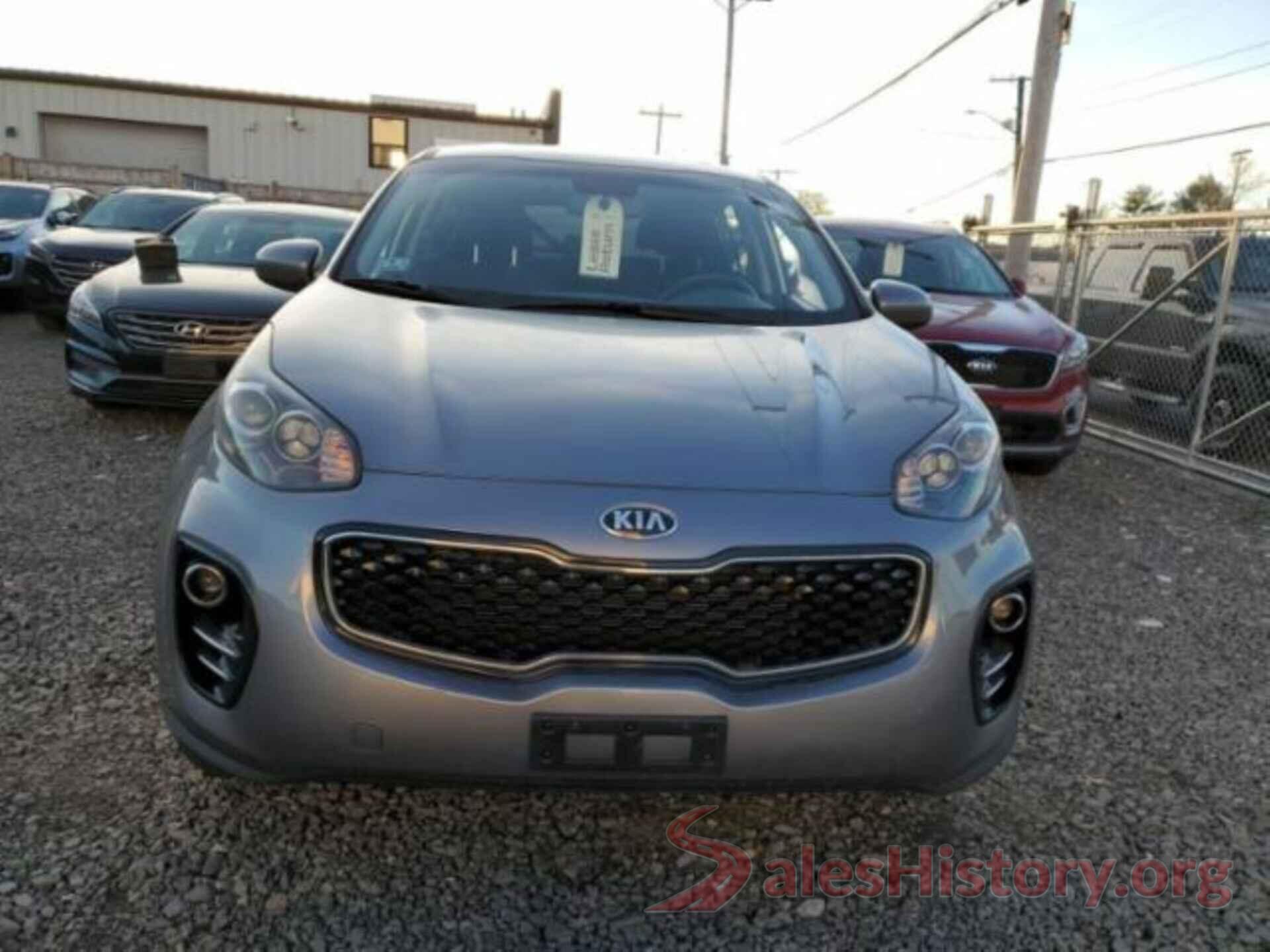 KNDPMCACXJ7394855 2018 KIA SPORTAGE