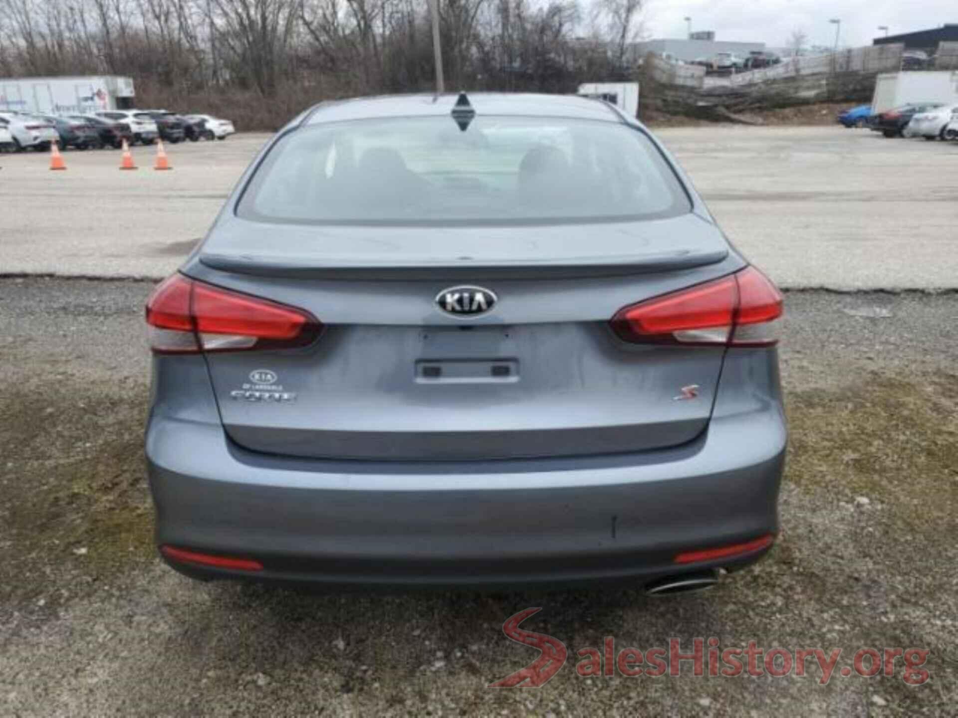 3KPFL4A73JE174755 2018 KIA FORTE