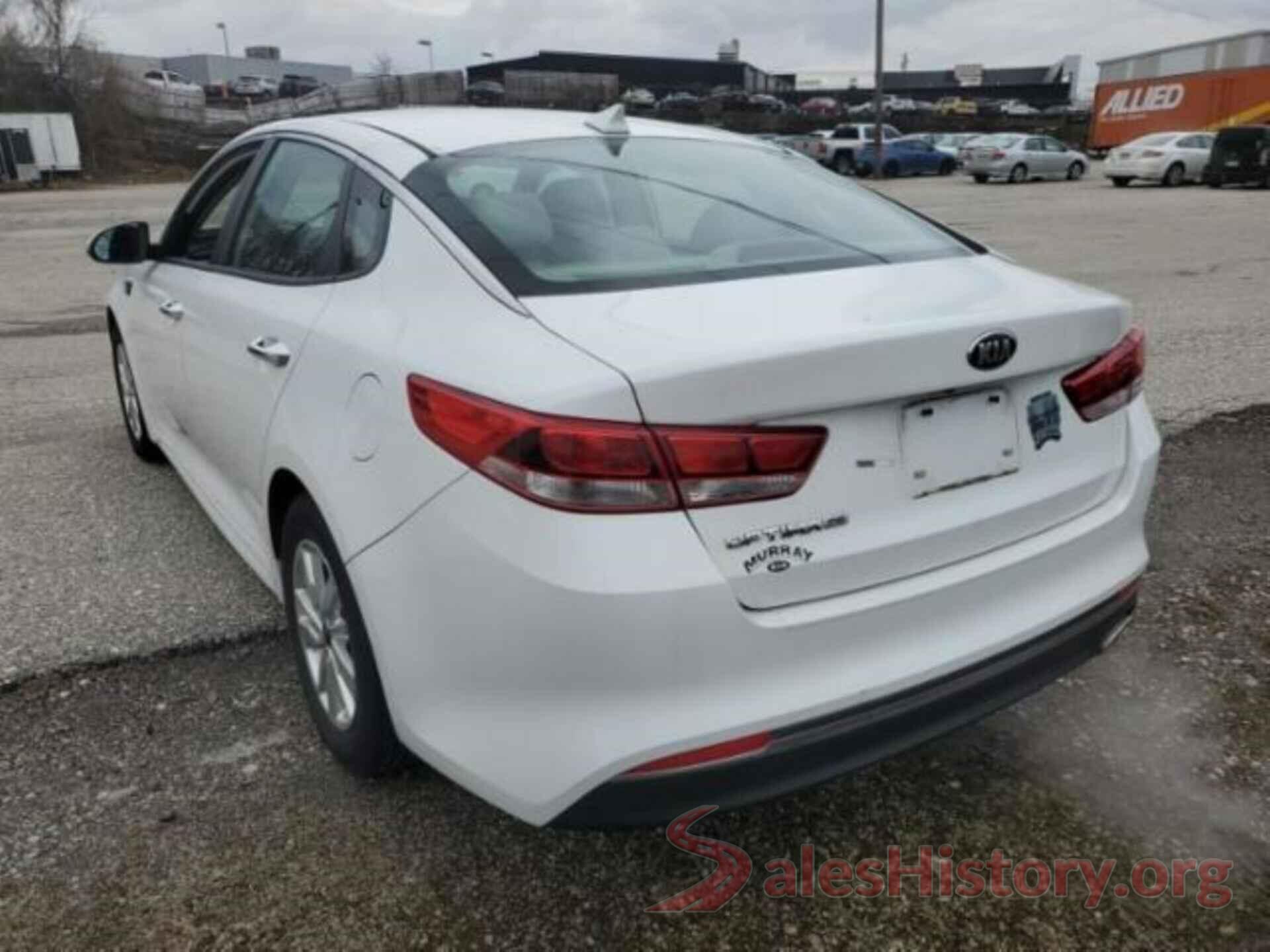 5XXGT4L38HG158888 2017 KIA OPTIMA