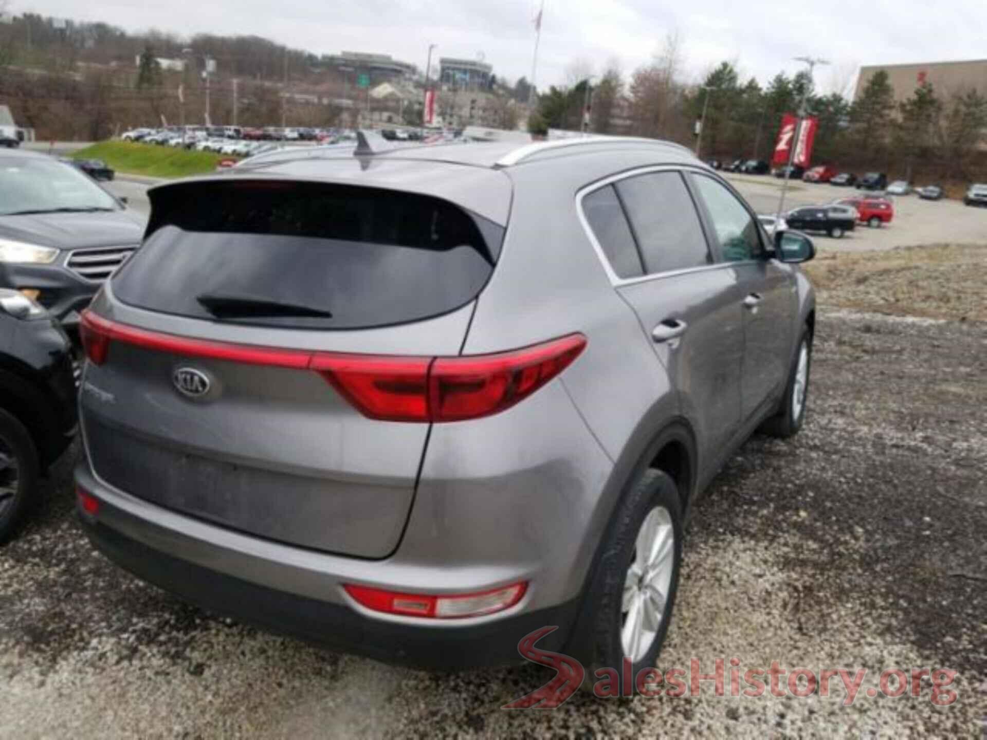 KNDPMCAC6J7467008 2018 KIA SPORTAGE