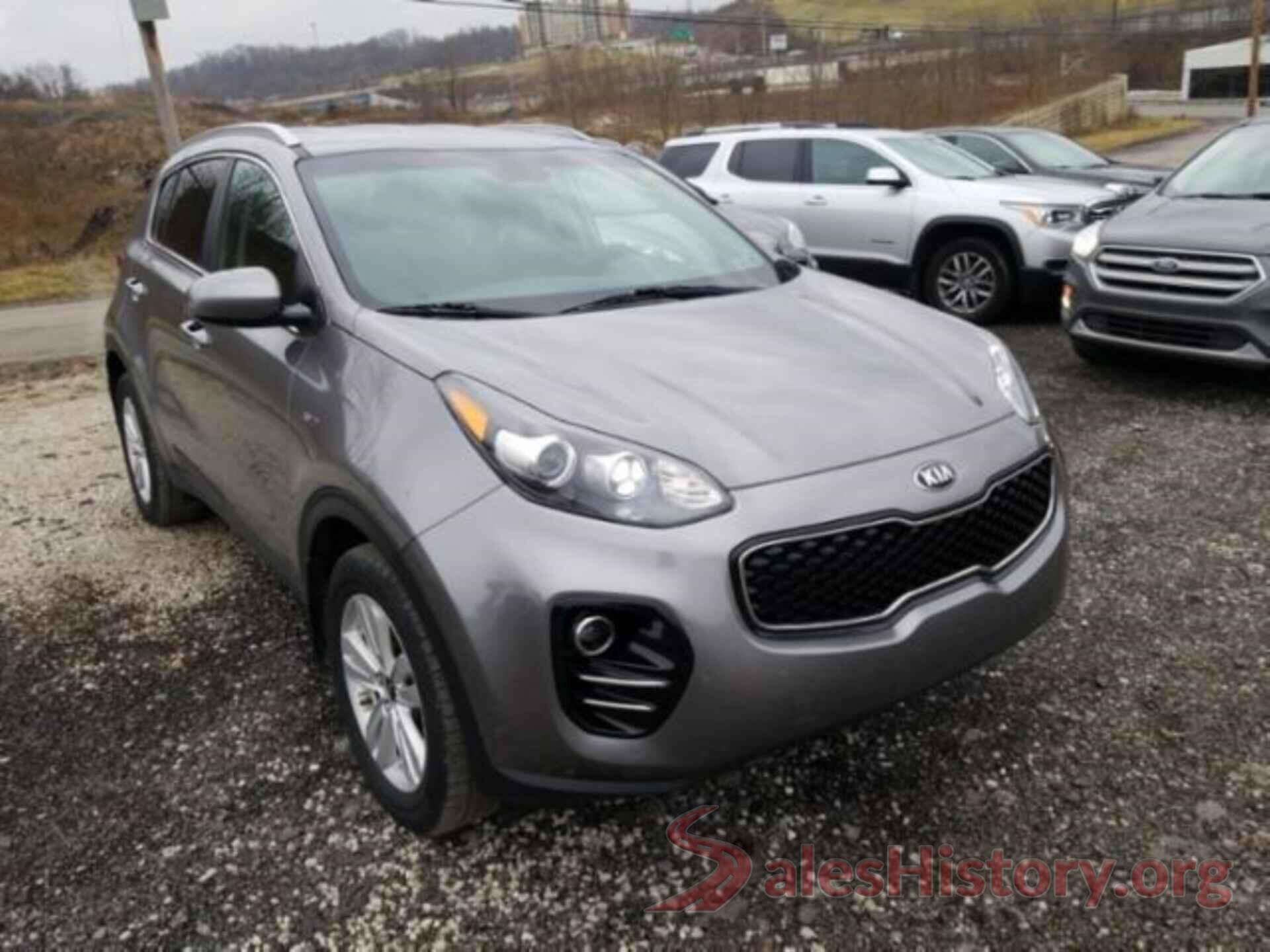 KNDPMCAC6J7467008 2018 KIA SPORTAGE