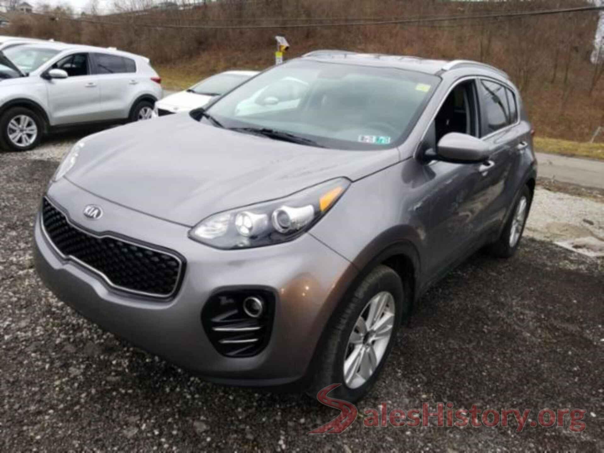 KNDPMCAC6J7467008 2018 KIA SPORTAGE