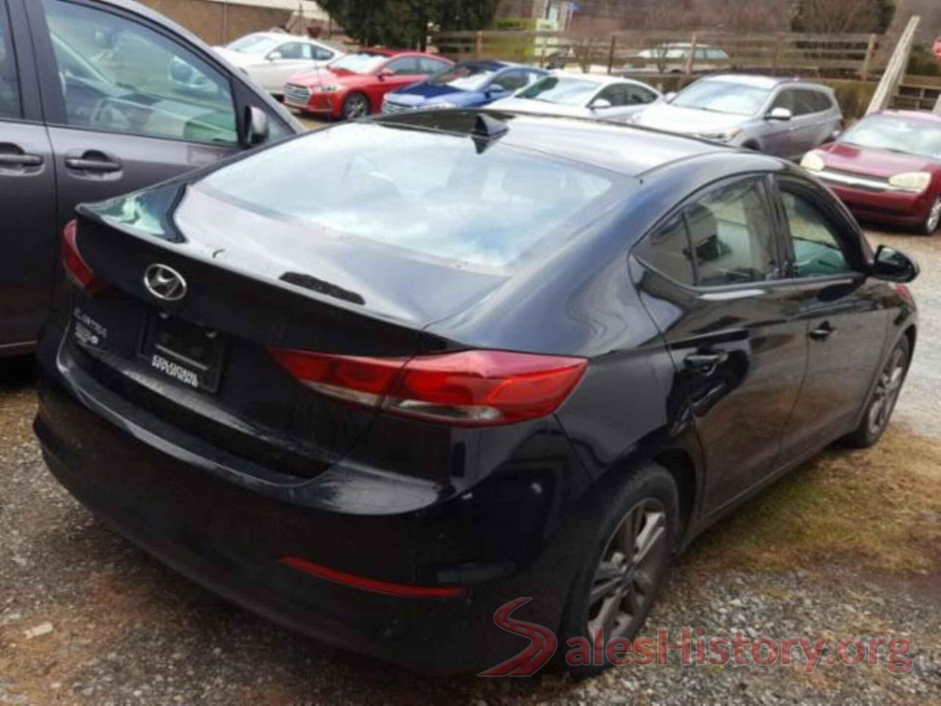 5NPD84LF3JH234901 2018 HYUNDAI ELANTRA