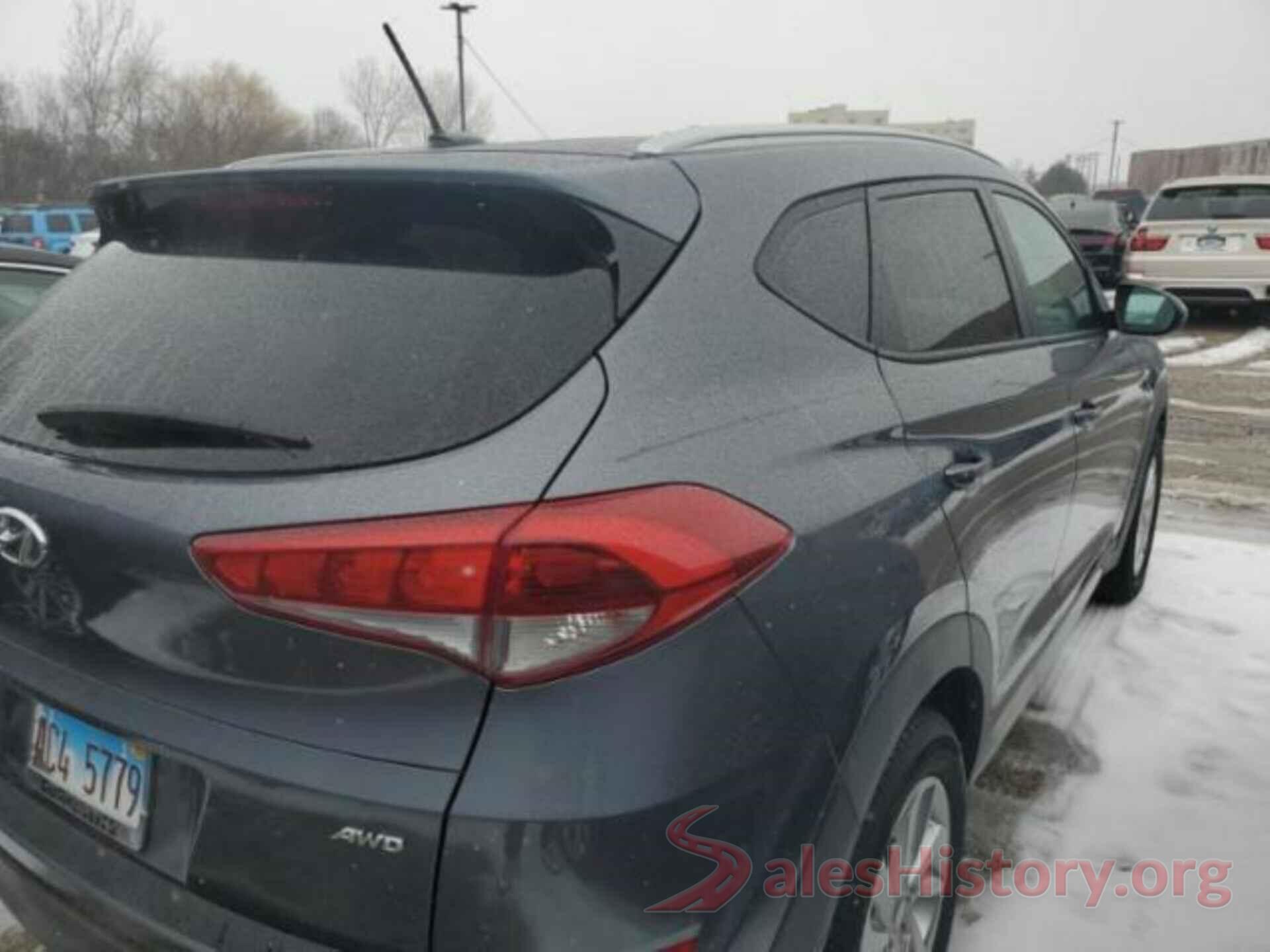 KM8J3CA47HU318454 2017 HYUNDAI TUCSON