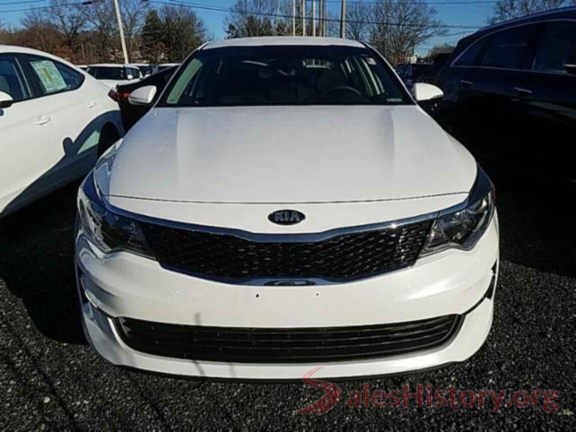 5XXGT4L38JG205455 2018 KIA OPTIMA