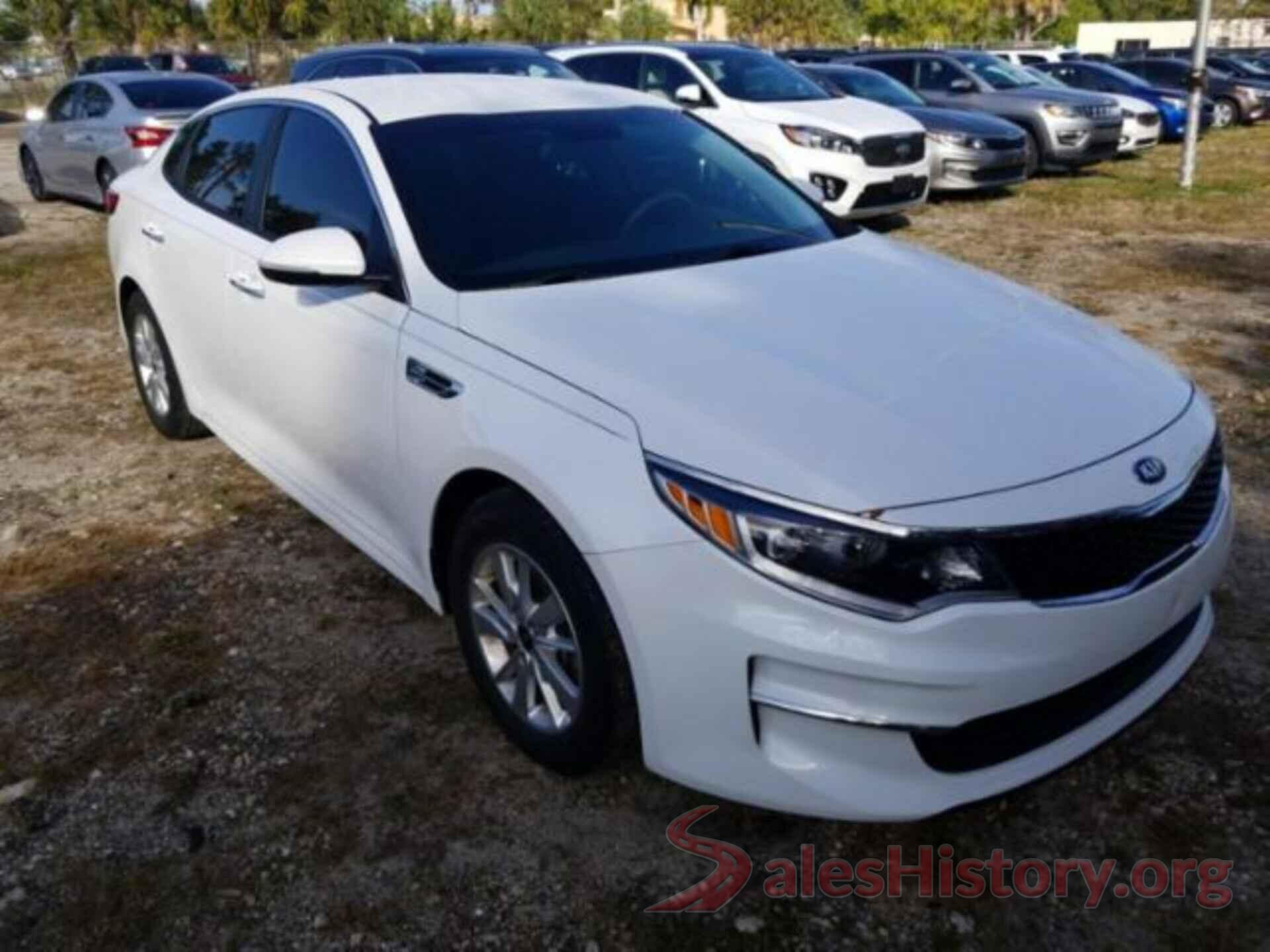 5XXGT4L31JG228723 2018 KIA OPTIMA