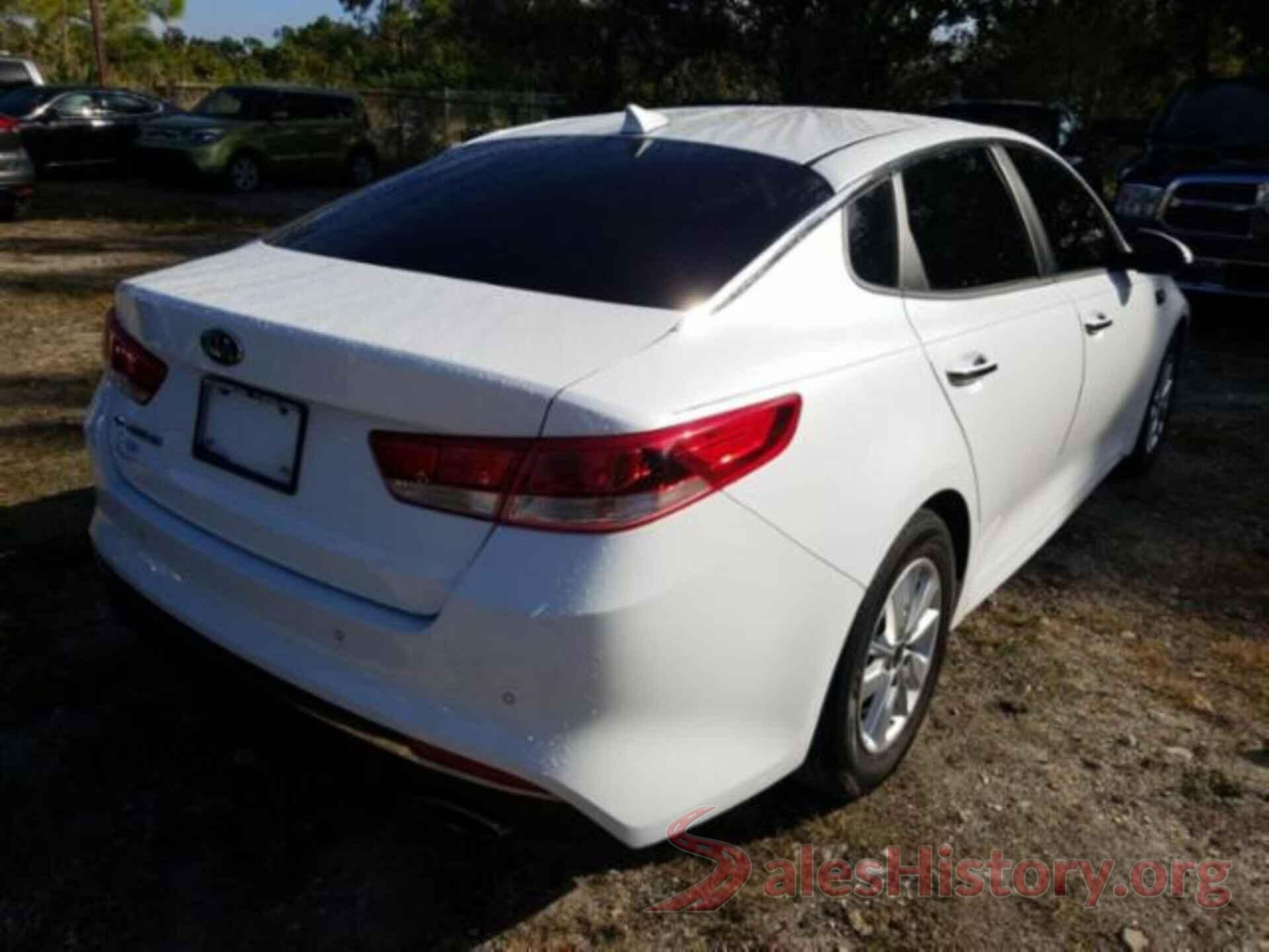 5XXGT4L31JG228723 2018 KIA OPTIMA