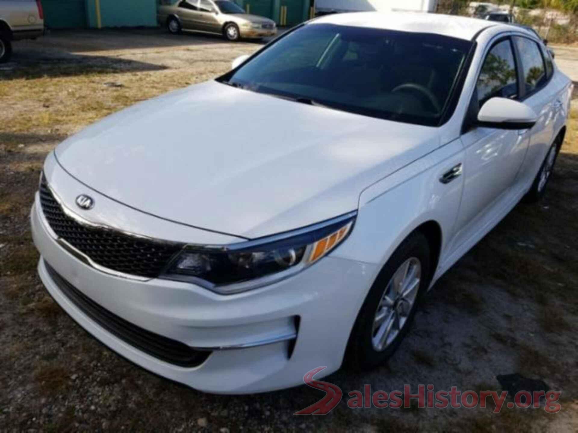 5XXGT4L31JG228723 2018 KIA OPTIMA