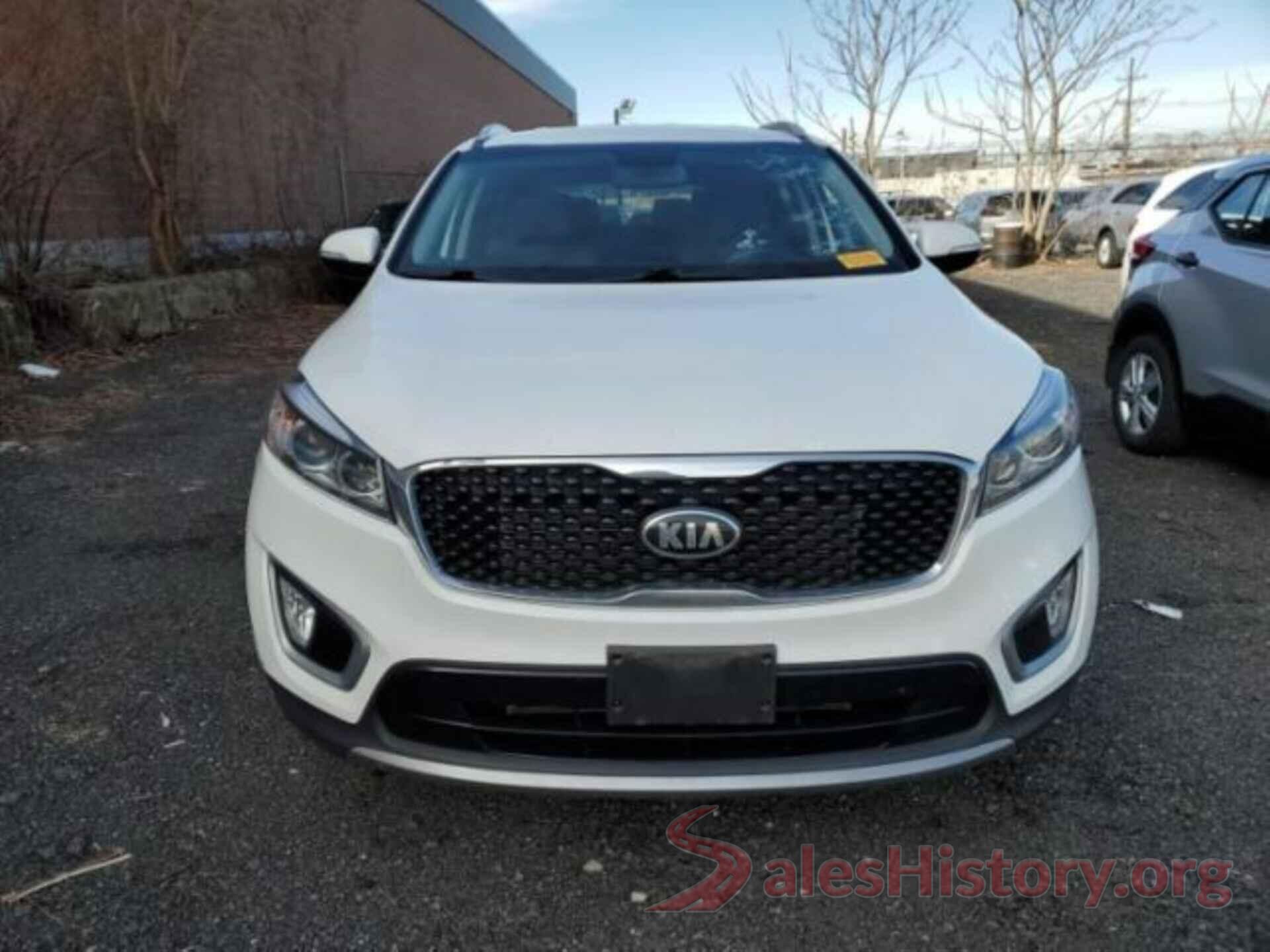 5XYPHDA57JG355297 2018 KIA SORENTO