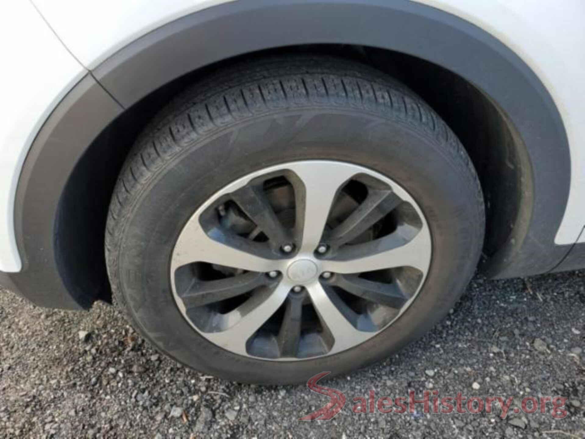 5XYPHDA57JG355297 2018 KIA SORENTO