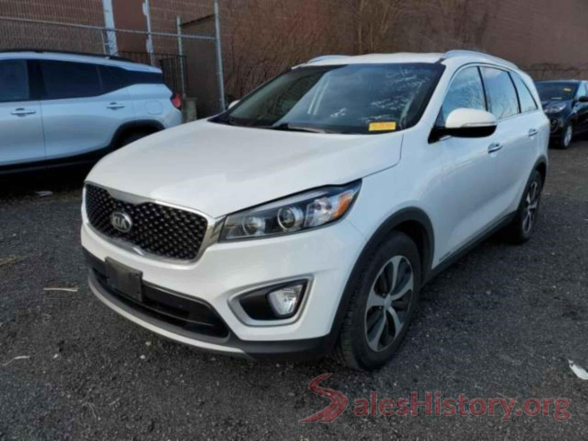 5XYPHDA57JG355297 2018 KIA SORENTO