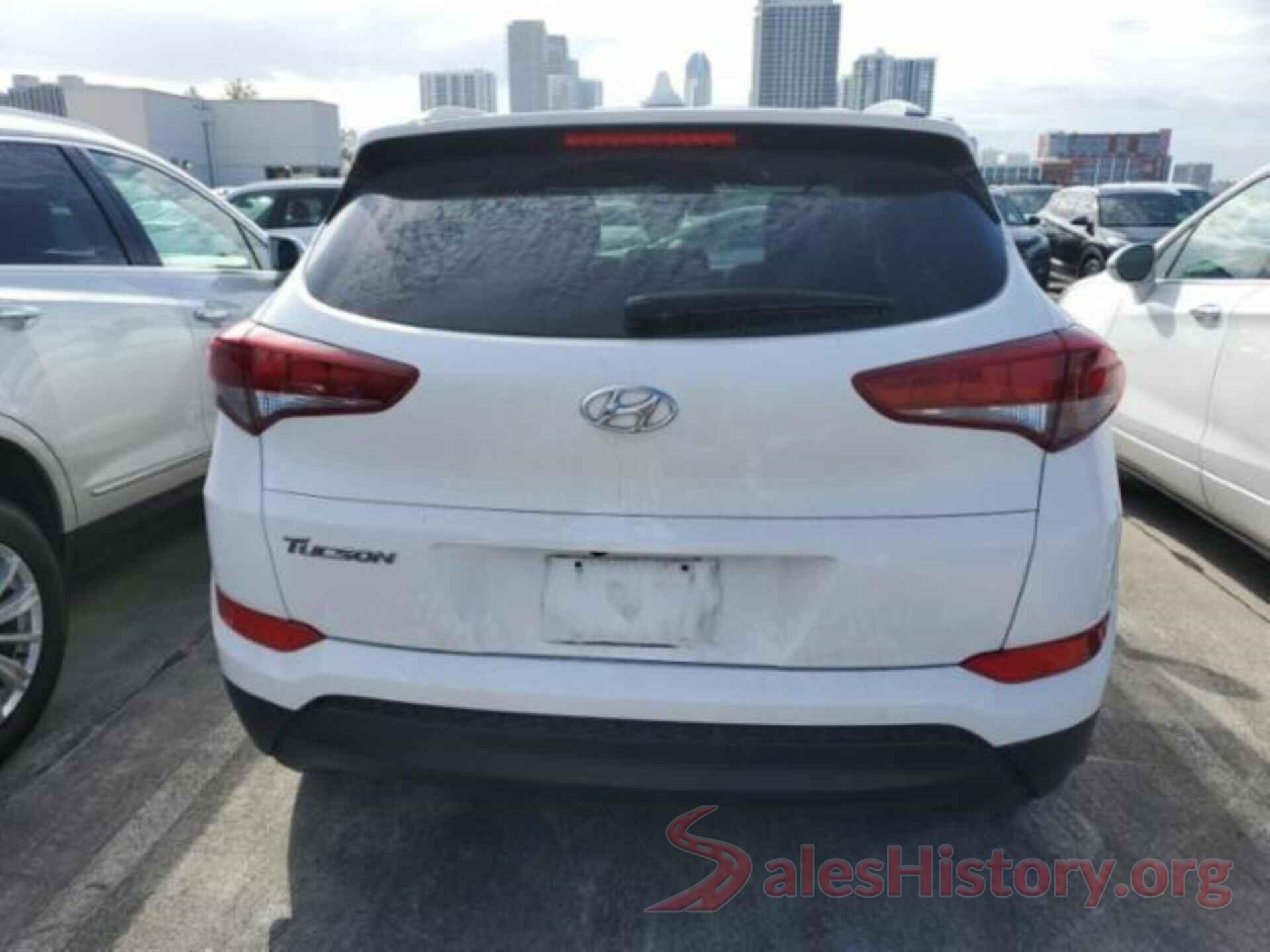 KM8J33A48HU381000 2017 HYUNDAI TUCSON