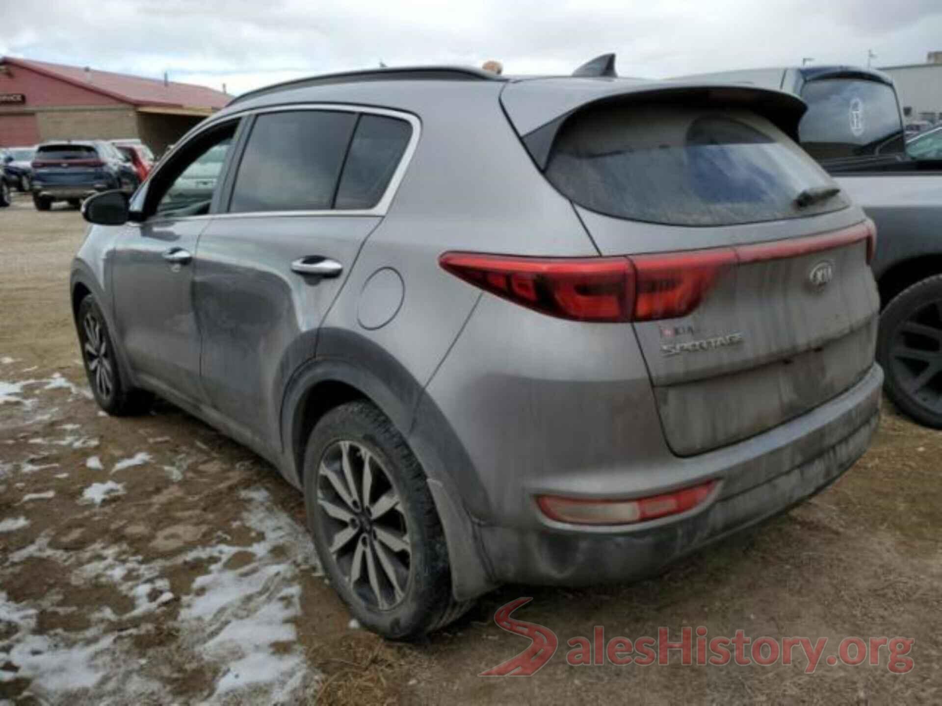 KNDPNCAC4J7371553 2018 KIA SPORTAGE