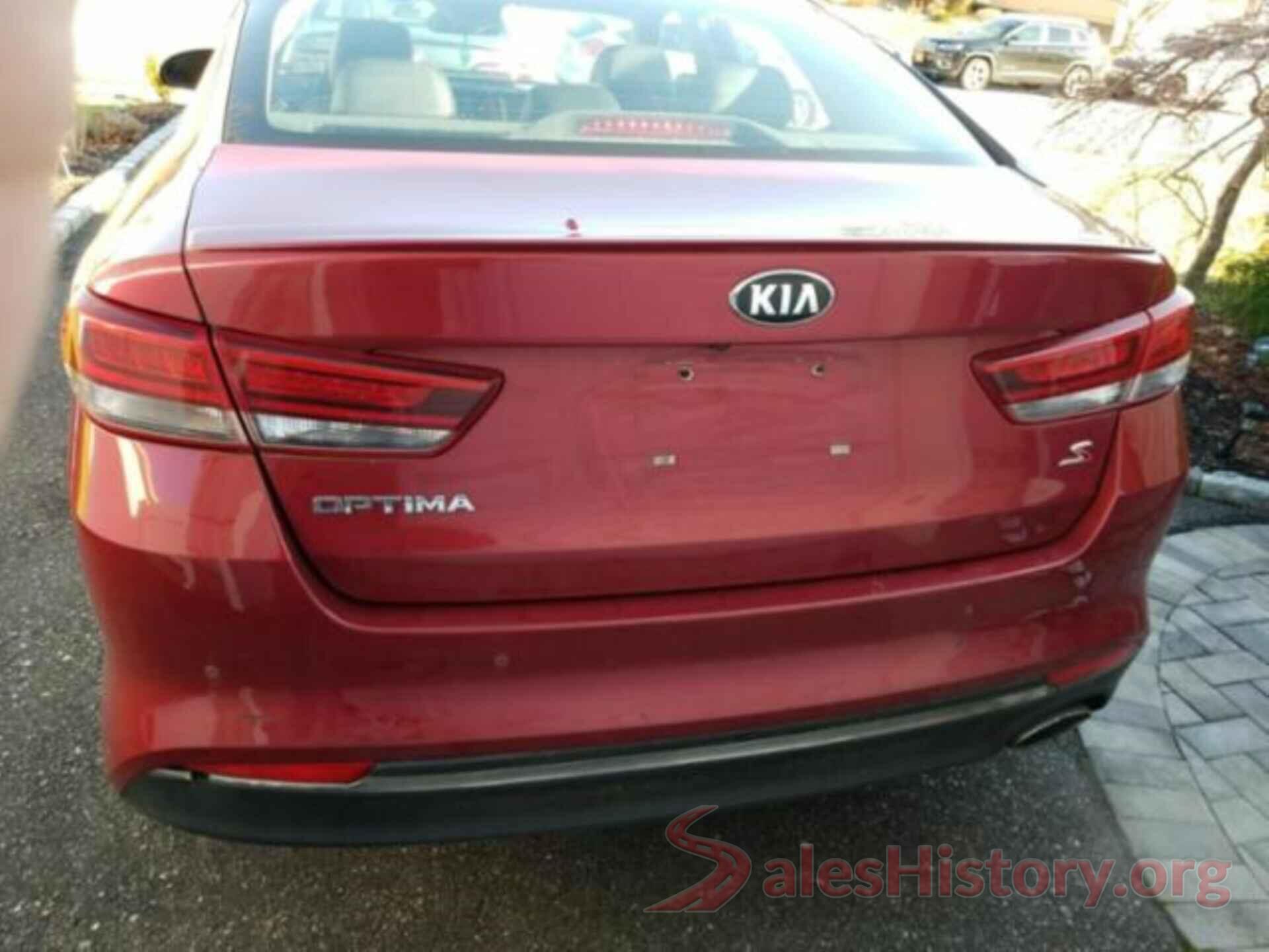 5XXGT4L30JG205997 2018 KIA OPTIMA