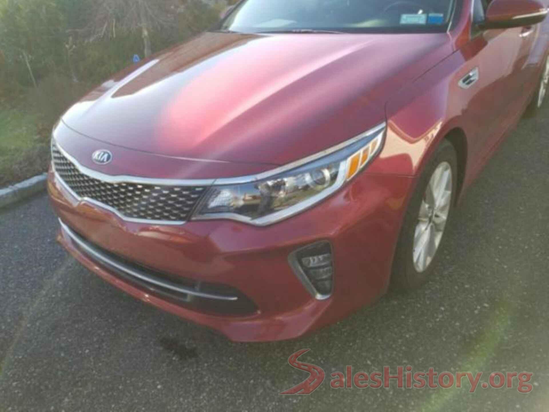 5XXGT4L30JG205997 2018 KIA OPTIMA