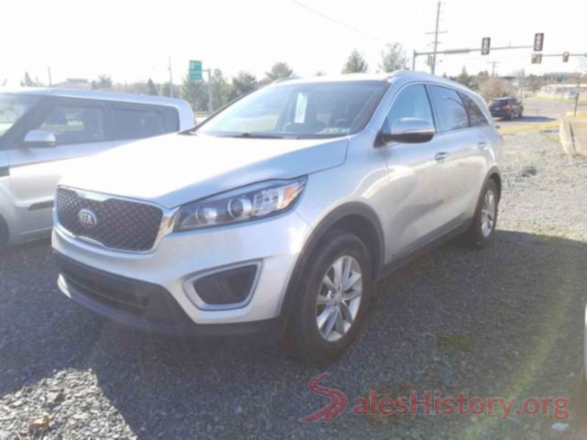 5XYPGDA39HG246898 2017 KIA SORENTO