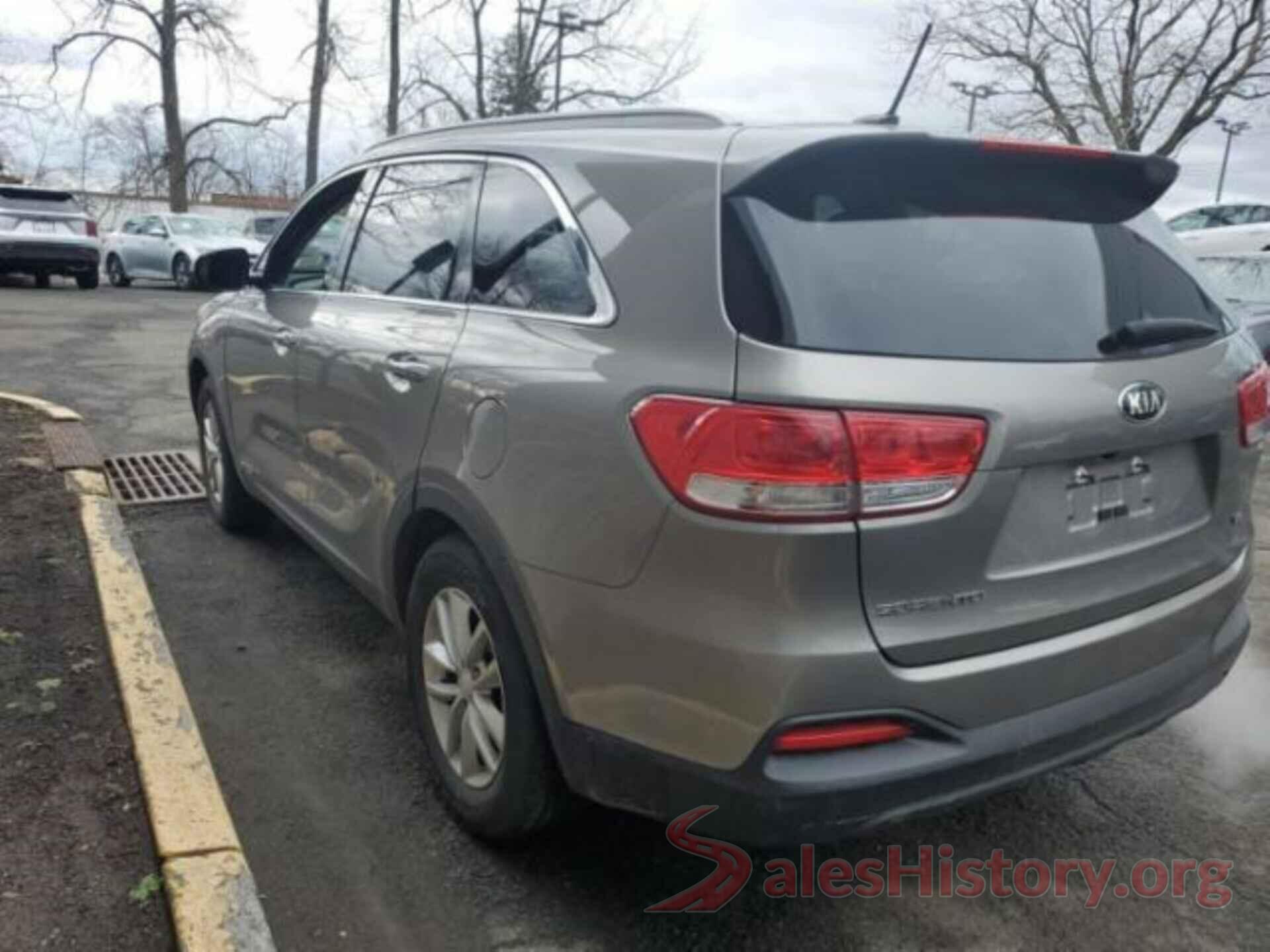 5XYPGDA57HG324564 2017 KIA SORENTO