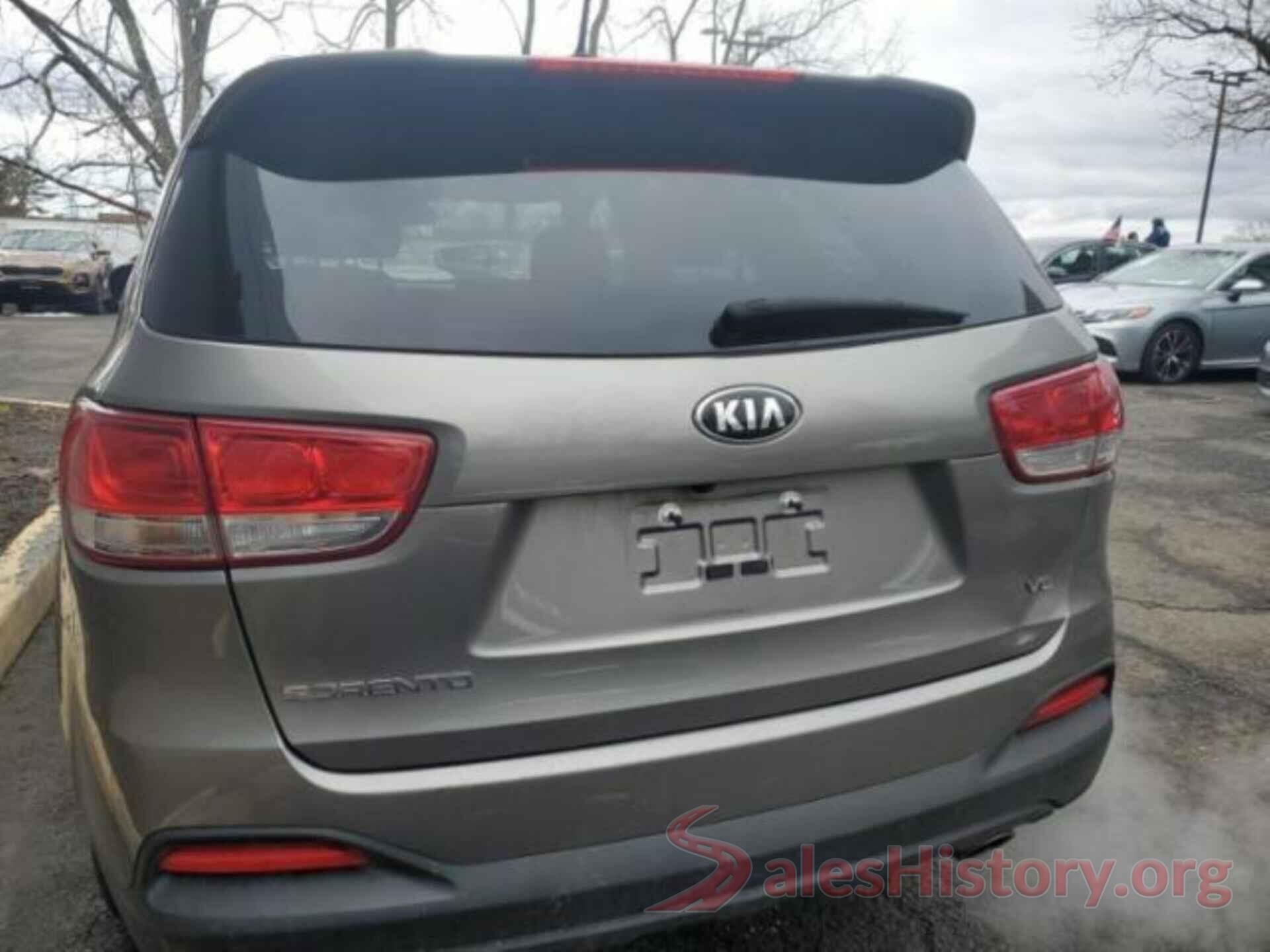 5XYPGDA57HG324564 2017 KIA SORENTO