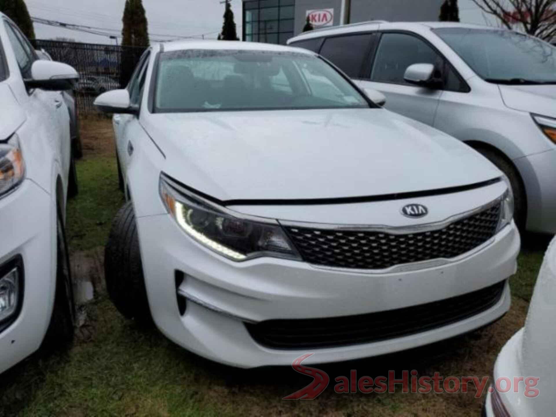 5XXGU4L39JG219099 2018 KIA OPTIMA