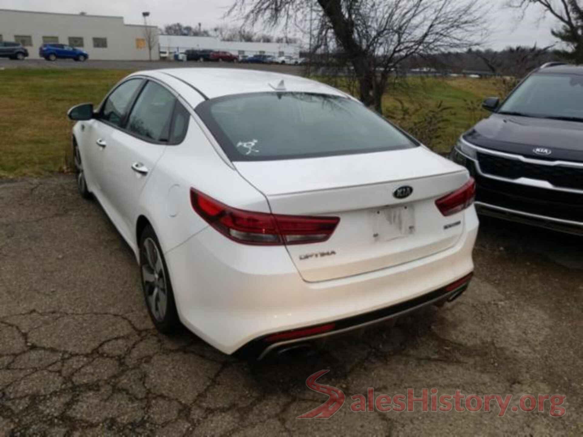 5XXGW4L26HG121594 2017 KIA OPTIMA