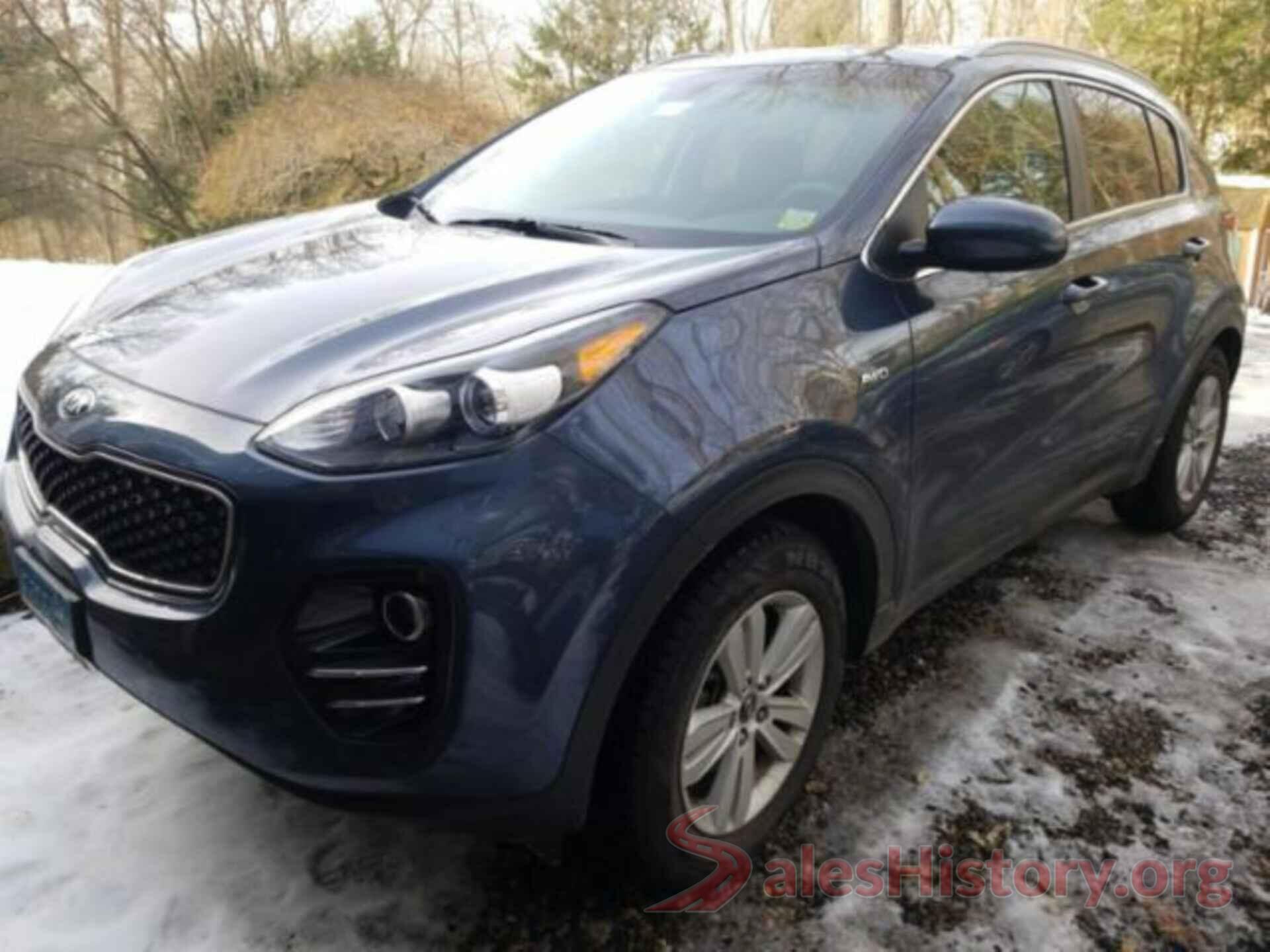 KNDPMCAC5J7417281 2018 KIA SPORTAGE